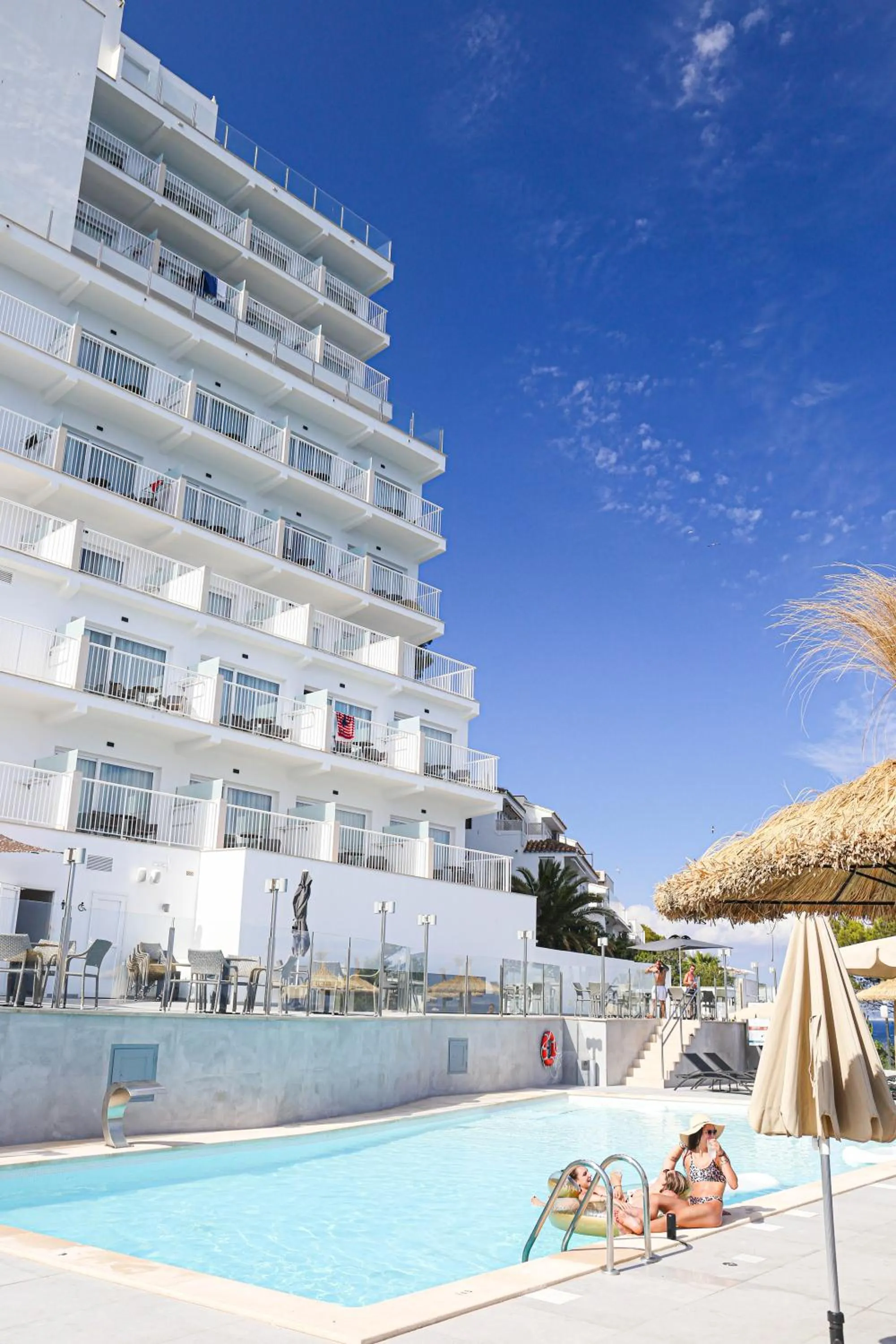 Swimming pool in Hotel Florida Magaluf - Adults Only
