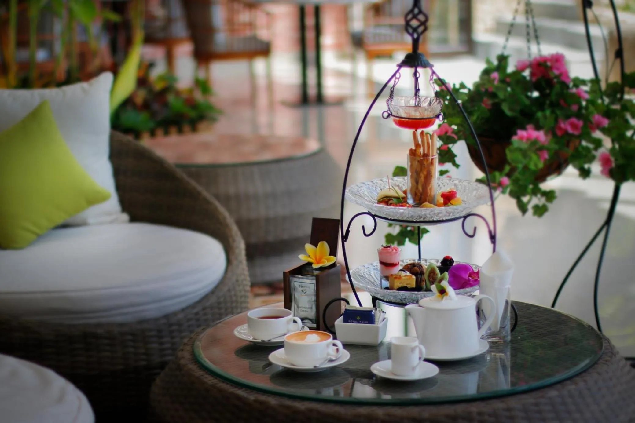 Restaurant/places to eat in Royal Tulip Springhill Resort Jimbaran