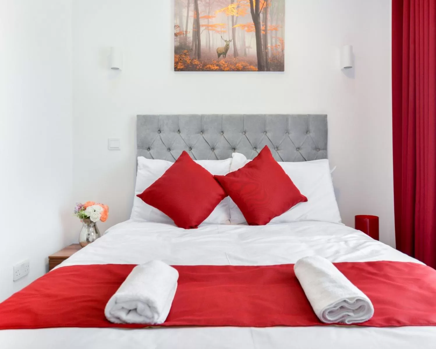 Bedroom, Bed in Green View Hotel Near Dartford