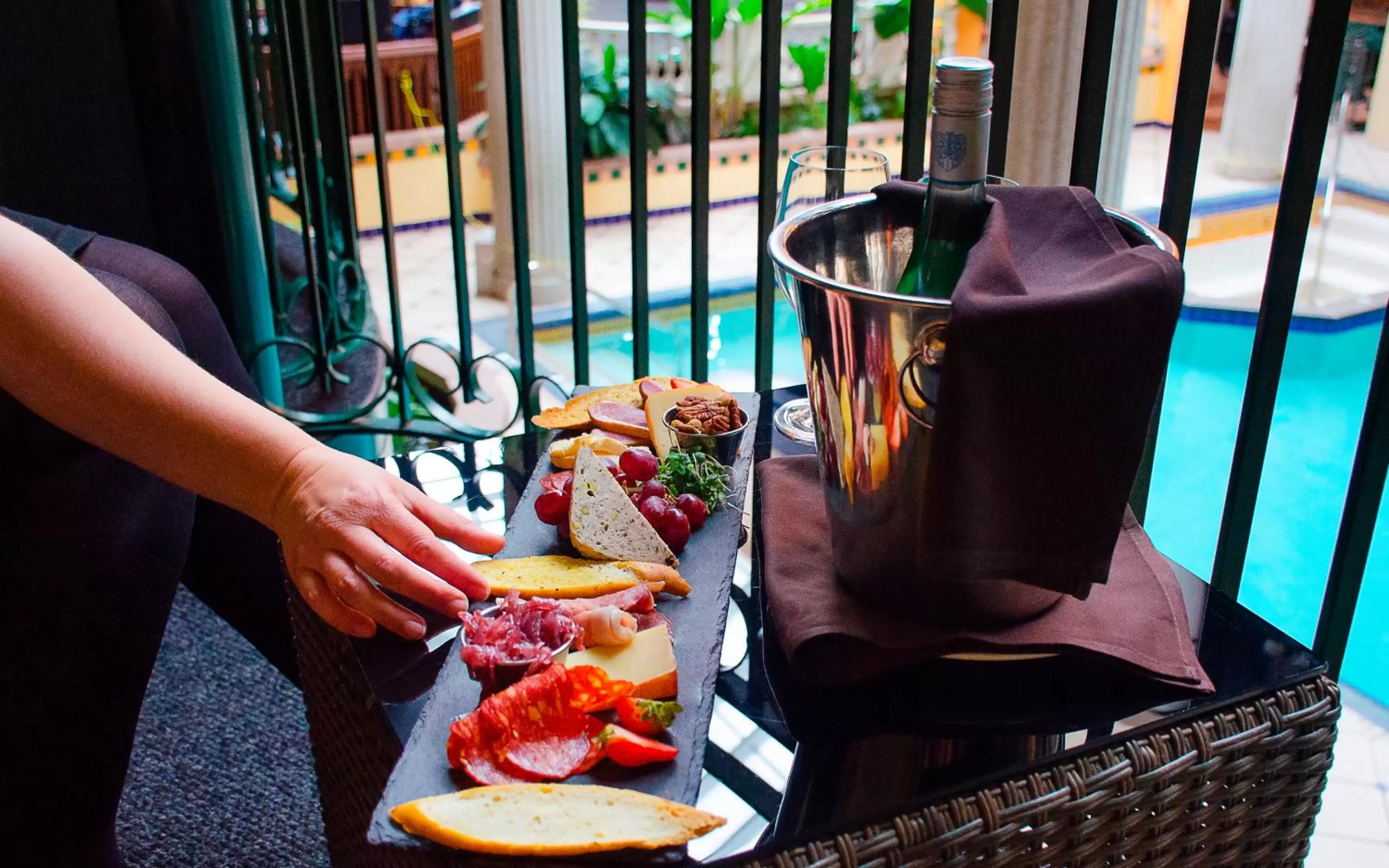 Meals in Hôtel Plaza Québec par JARO