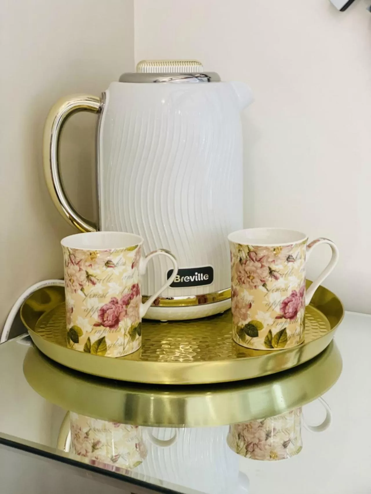 Coffee/tea facilities in The Cherry Tree Hotel