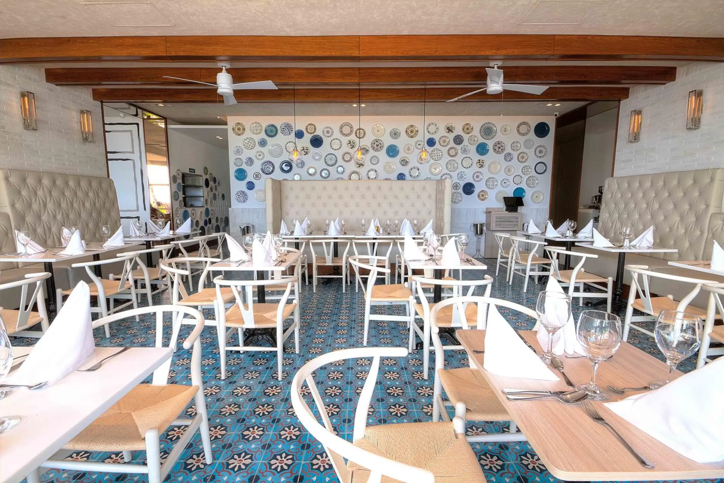 Restaurant/places to eat in Hotel Casablanca Restaurant/places to eat in Hotel Casablanca