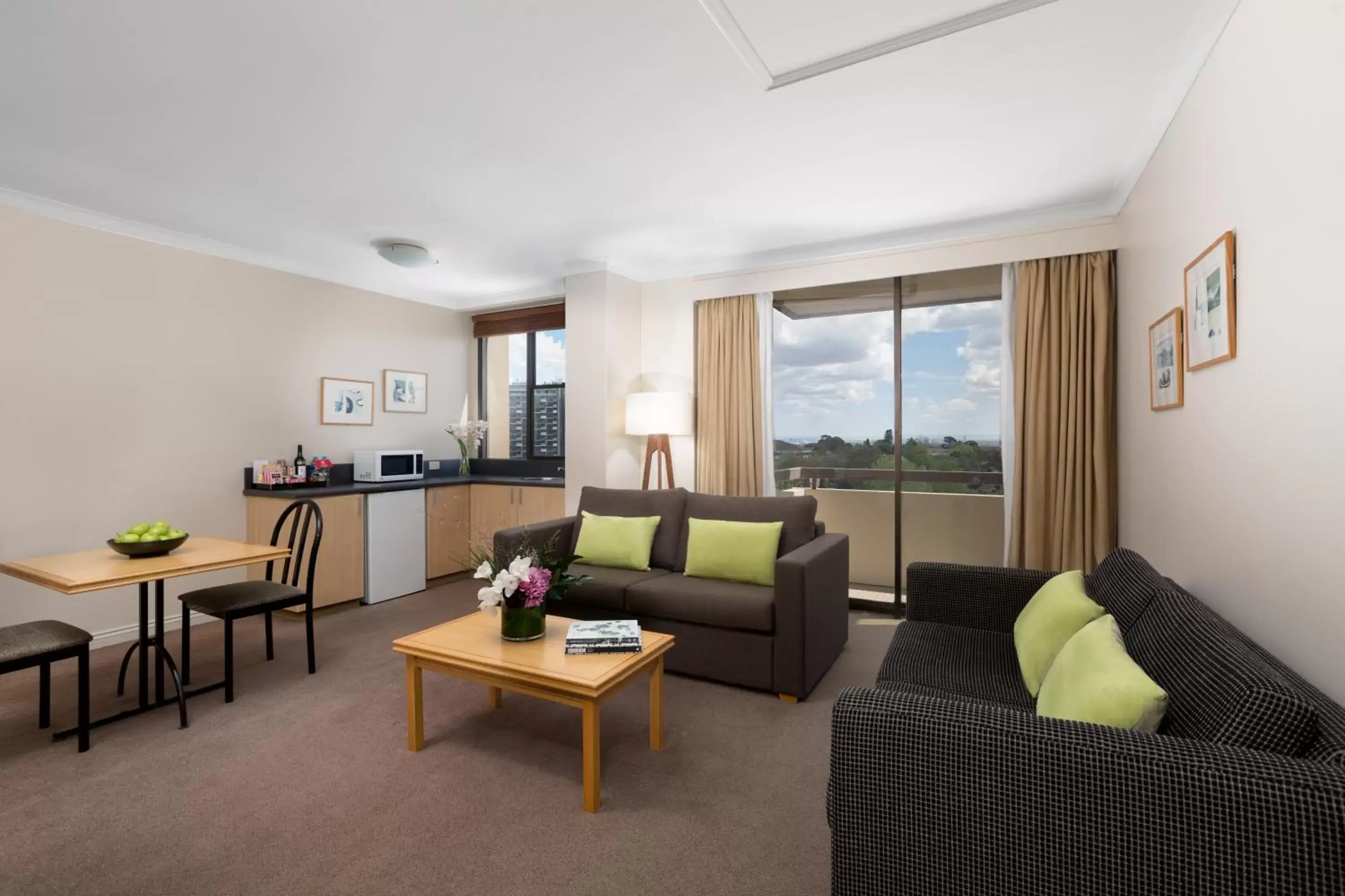 Living room, Seating Area in The Miller Hotel North Sydney