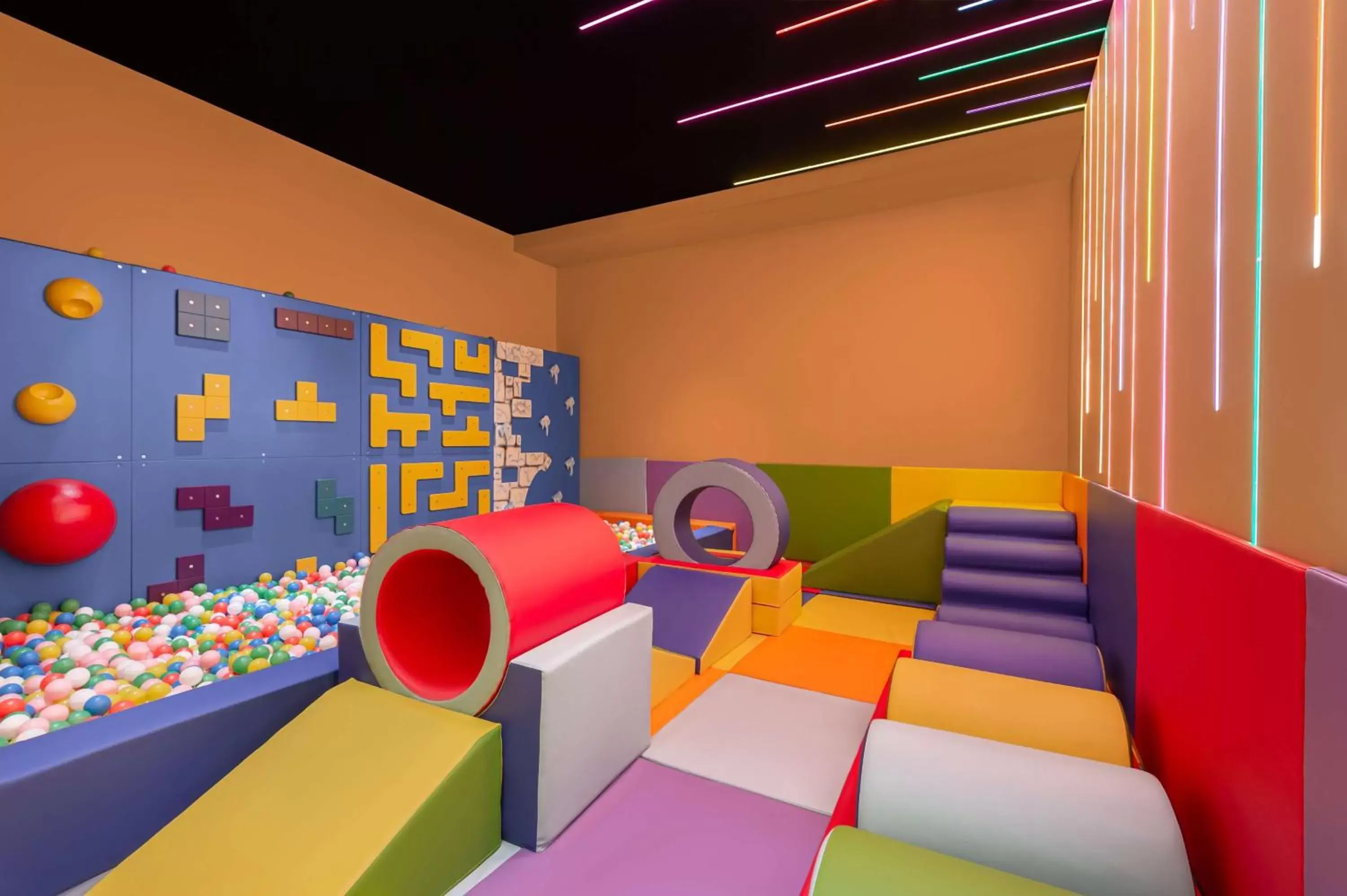 Kids's club, Kid's Club in Hampton By Hilton Marjan Island