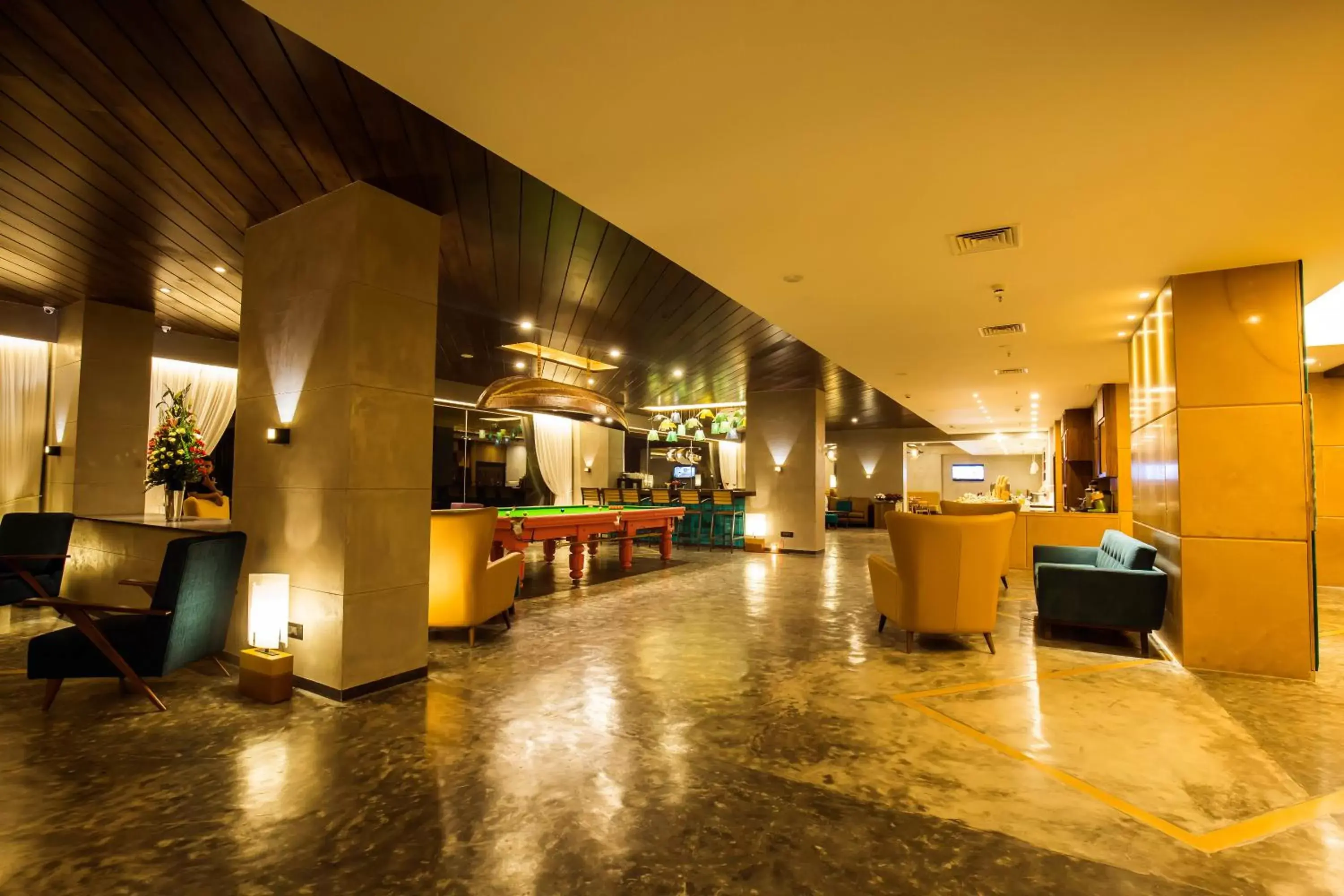 Lobby or reception, Lounge/Bar in The Bheemli Resort Visakhapatnam by AccorHotels