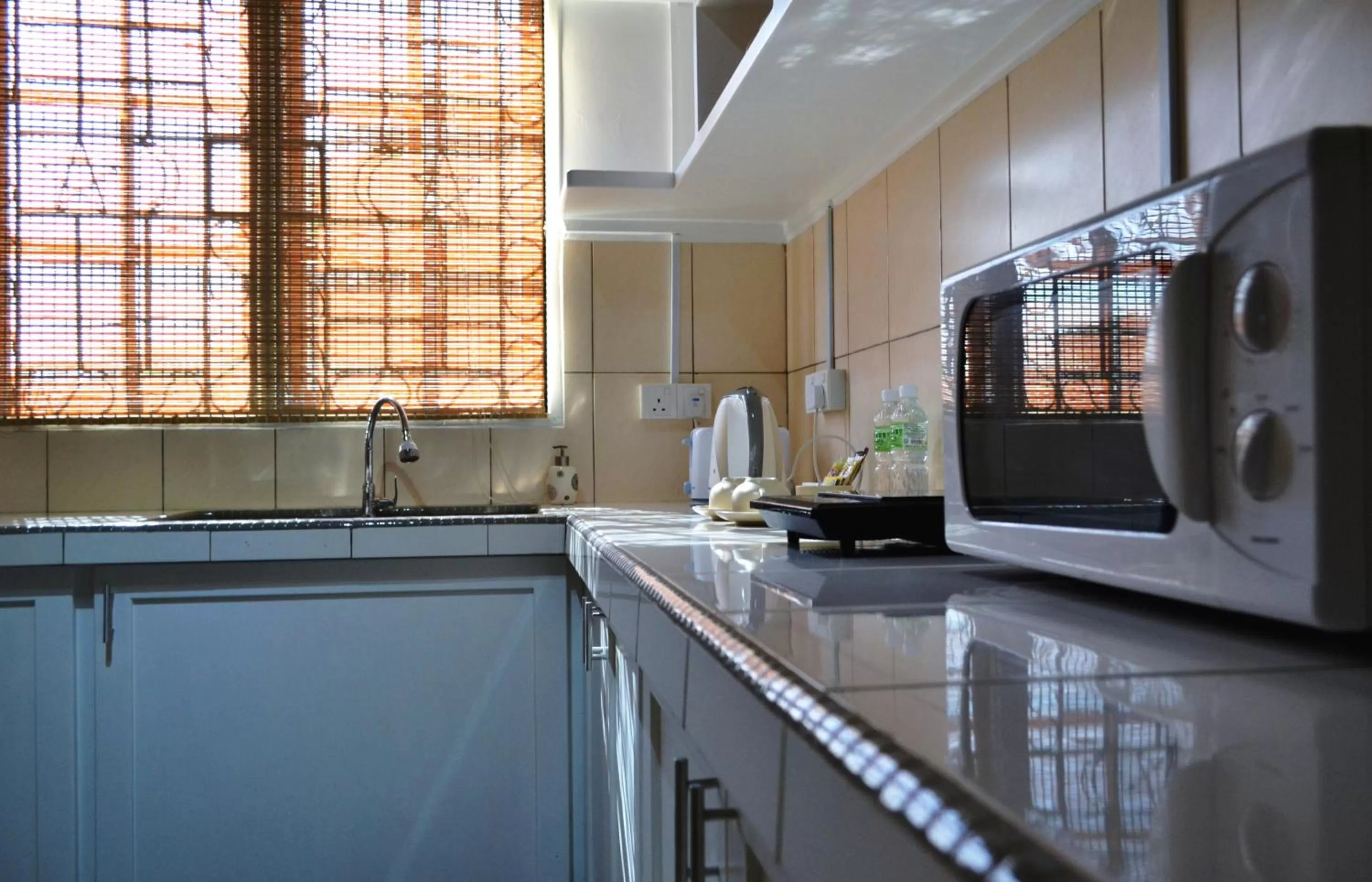 Kitchen or kitchenette in The Ocean Residence Langkawi