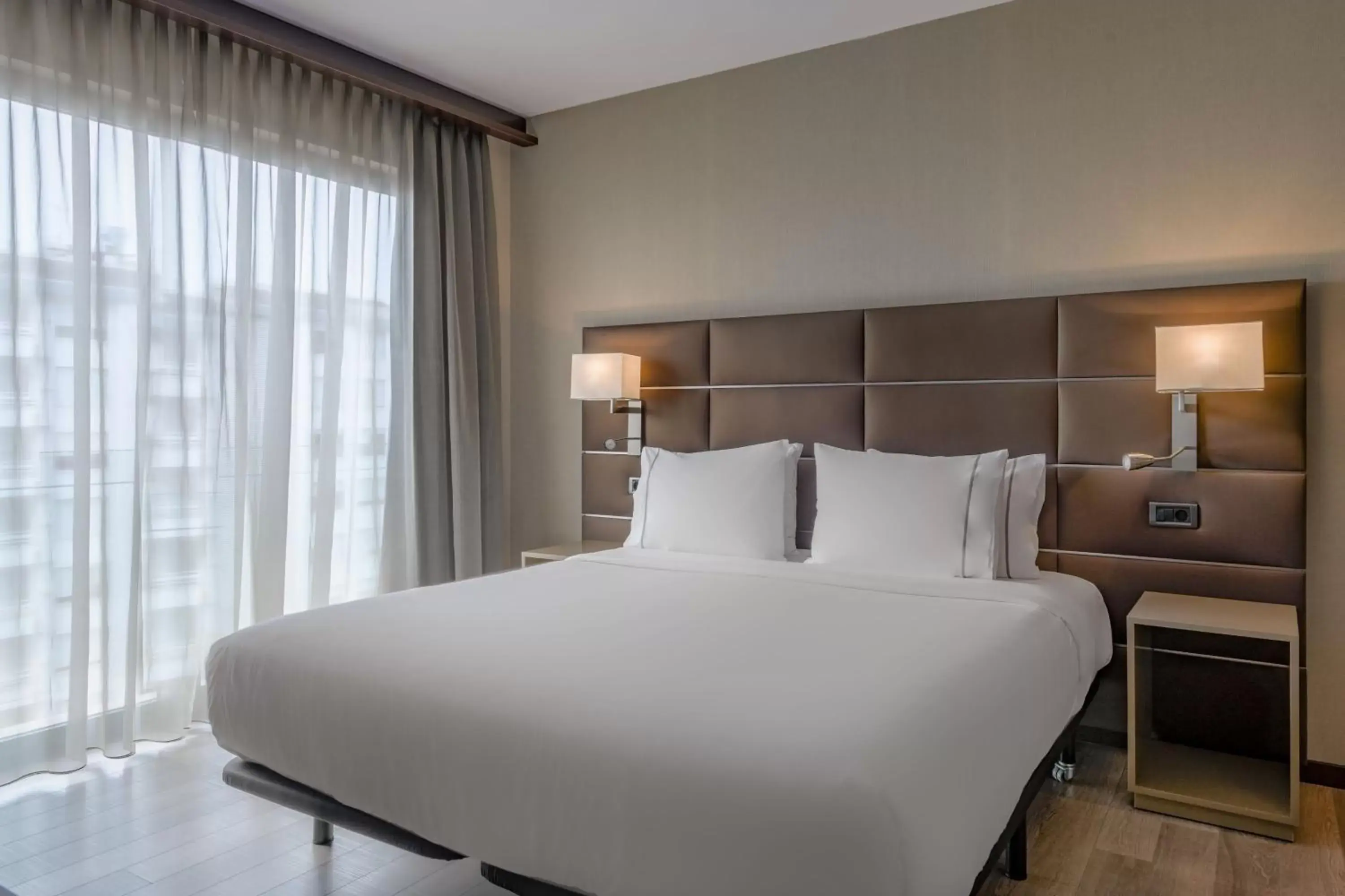 Bedroom, Bed in AC Hotel Ciutat de Palma by Marriott