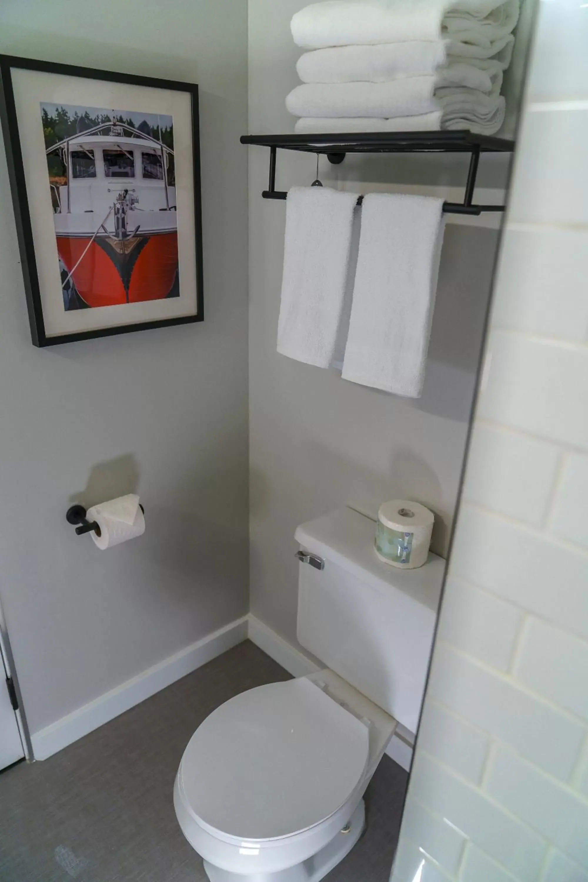 Bathroom in The Steveston Cafe & Hotel