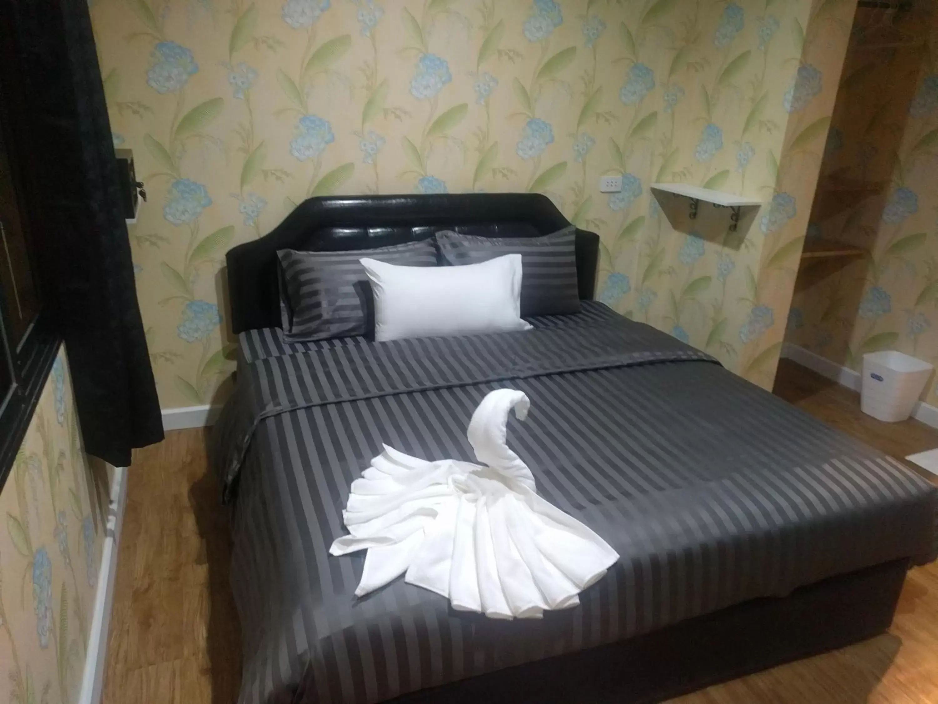 Standard King Room in GW guesthouse Standard King Room in GW guesthouse