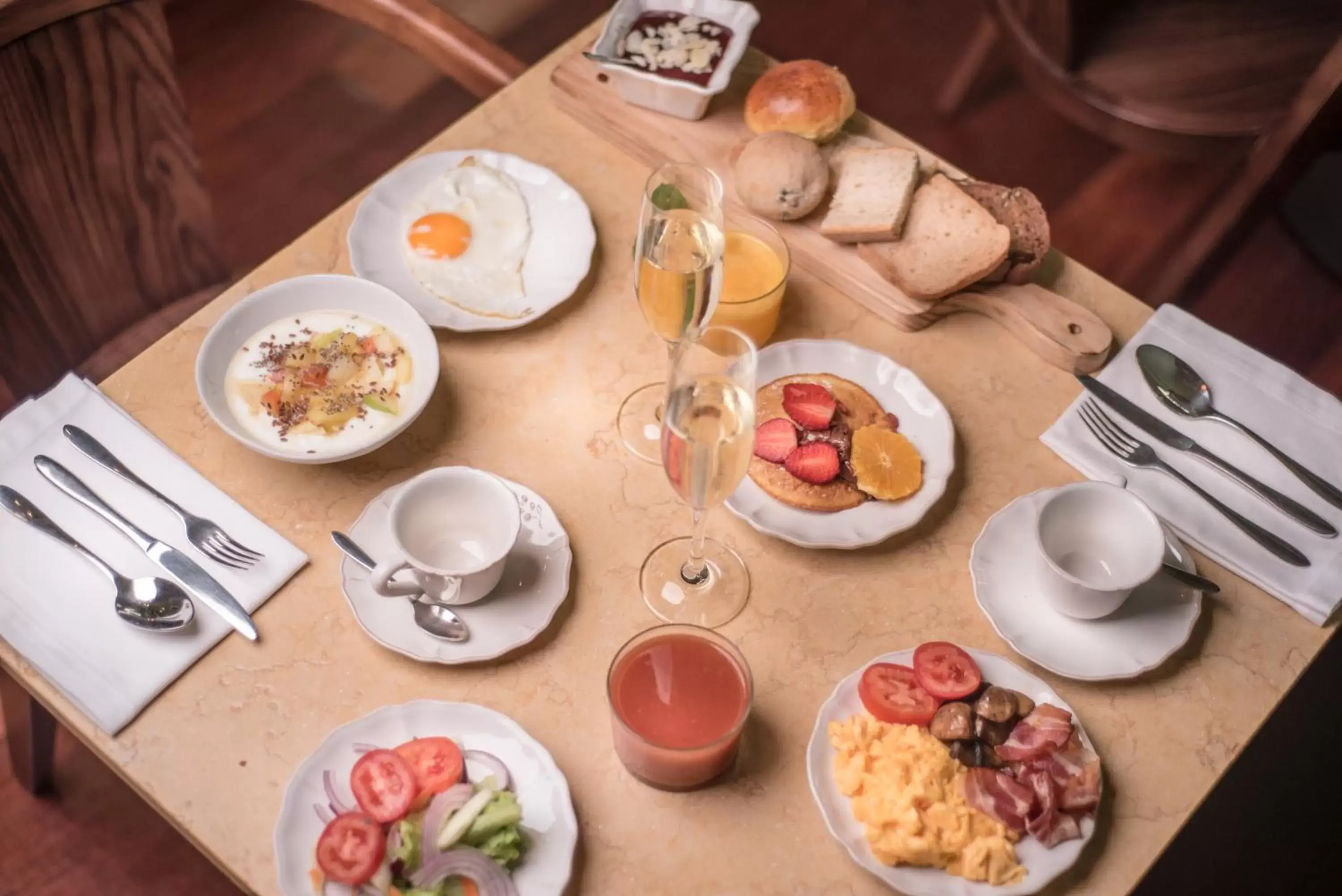 Buffet breakfast, Breakfast in Hotel da Baixa