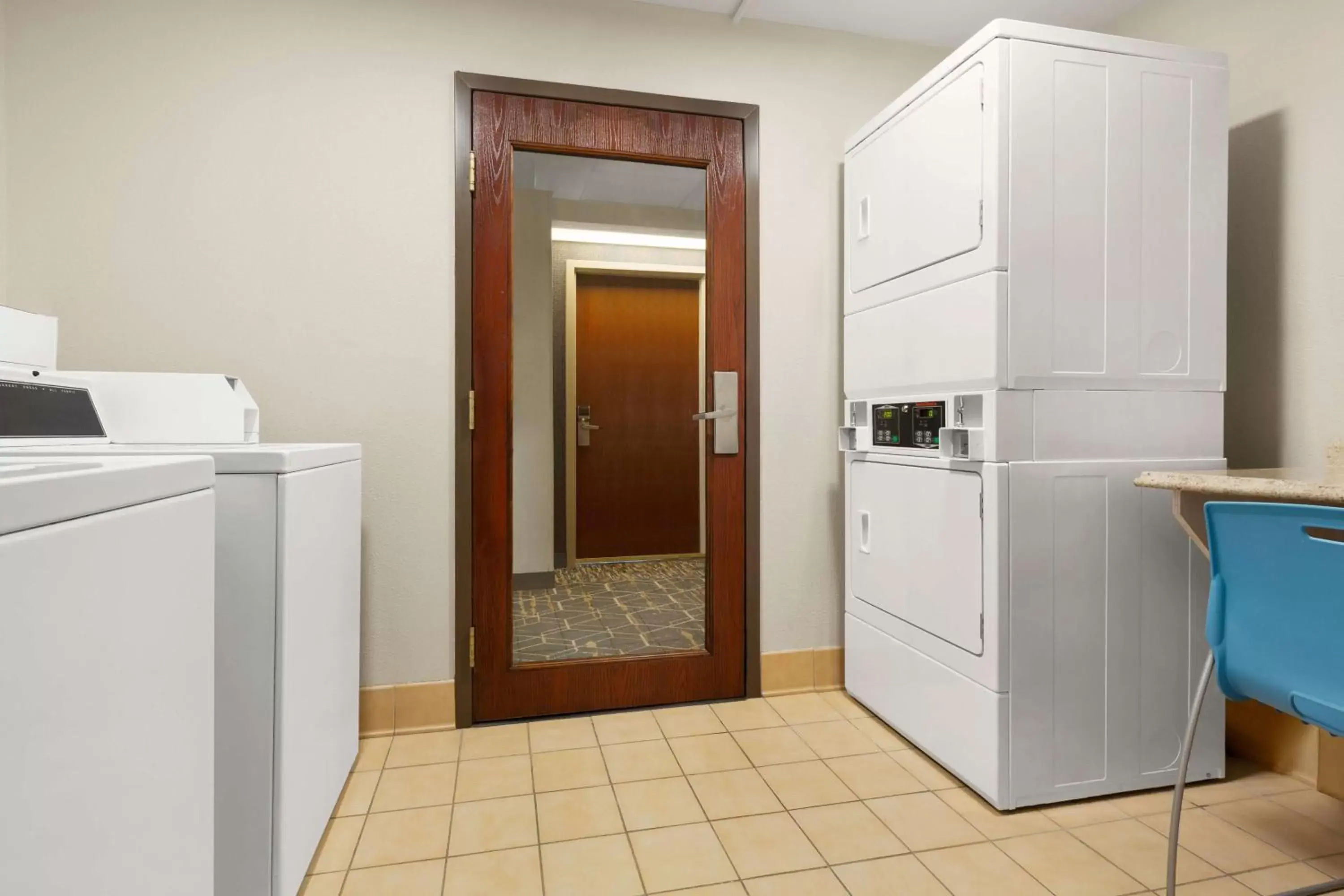 Property building in Hampton Inn Denver-West/Golden Property building in Hampton Inn Denver-West/Golden