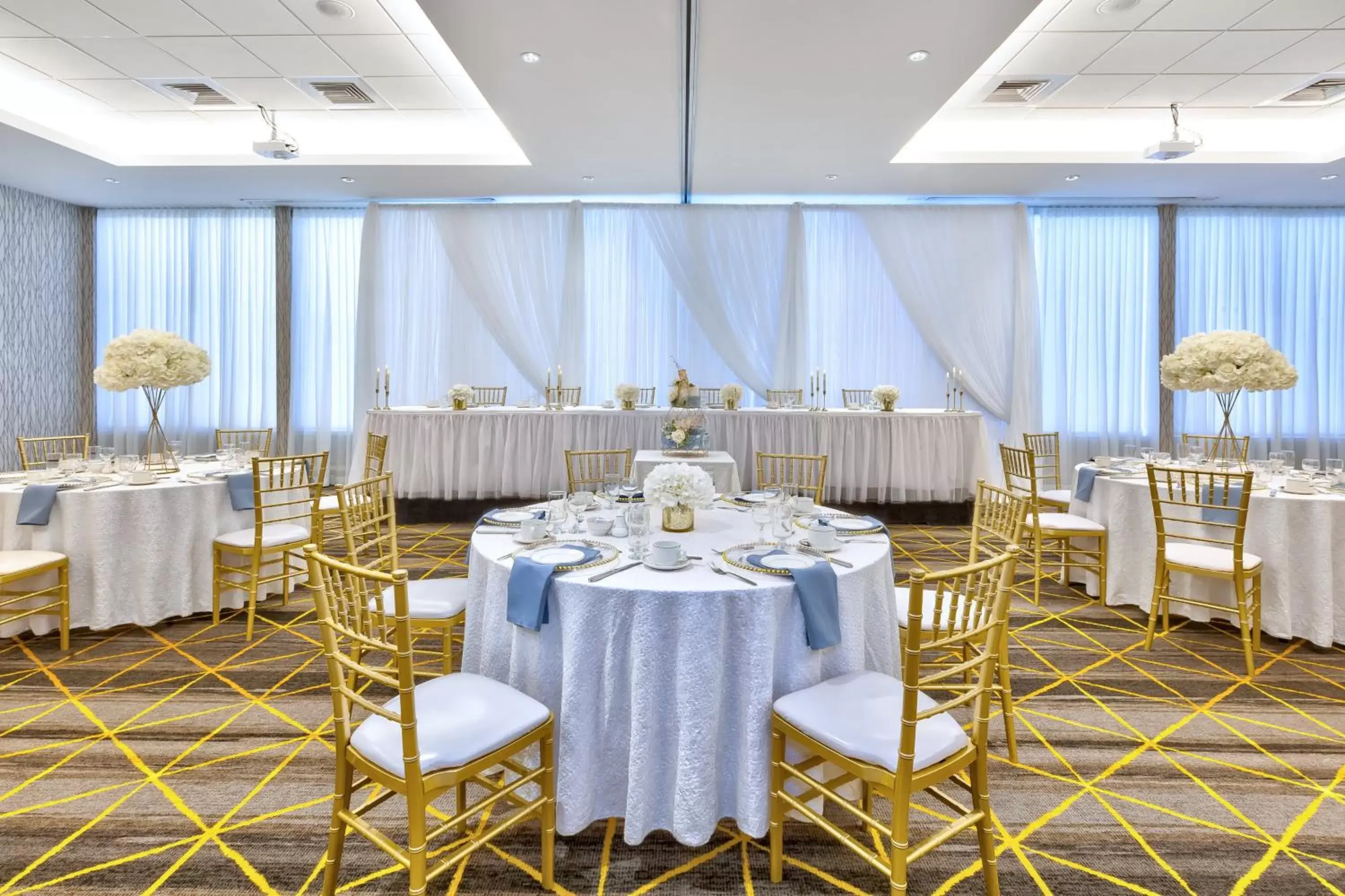 Banquet/Function facilities, Restaurant/Places to Eat in Holiday Inn St Johns, an IHG Hotel