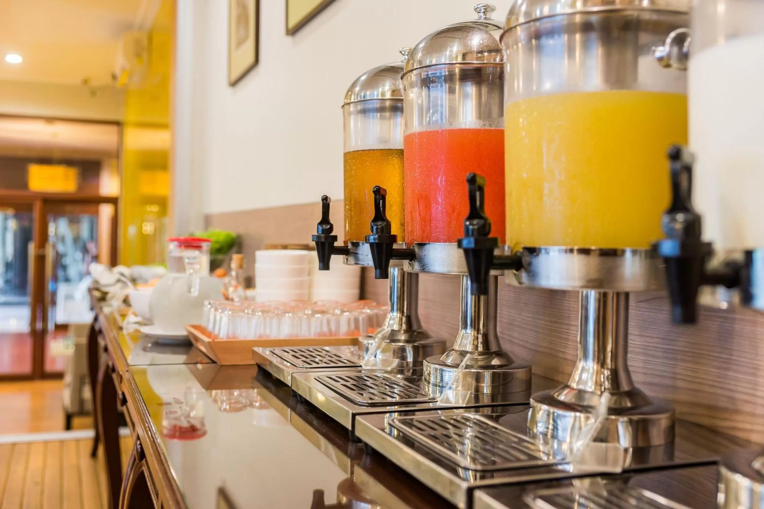 Restaurant/places to eat in Asoke Residence Sukhumvit by UHG