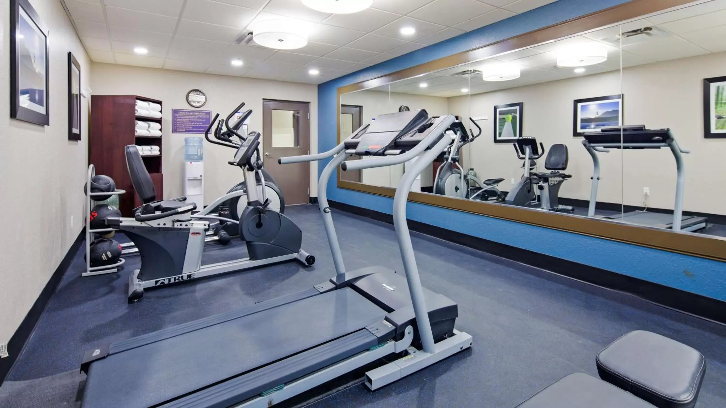 Fitness centre/facilities, Fitness Center/Facilities in Best Western Waldo Inn & Suites