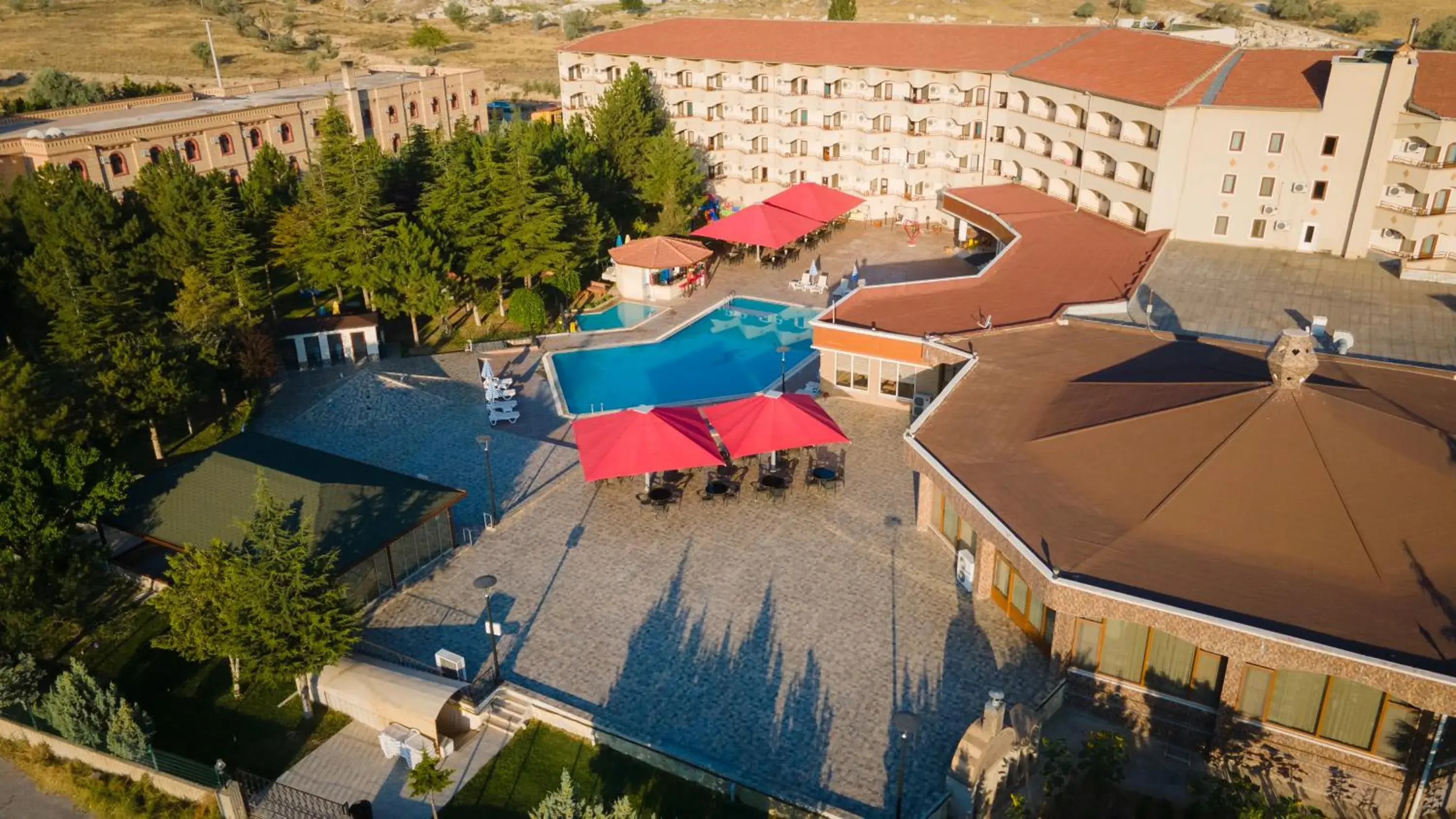 Swimming pool, Bird's-eye View in SIGNATURE GARDEN AVANOS Hotel & SPA