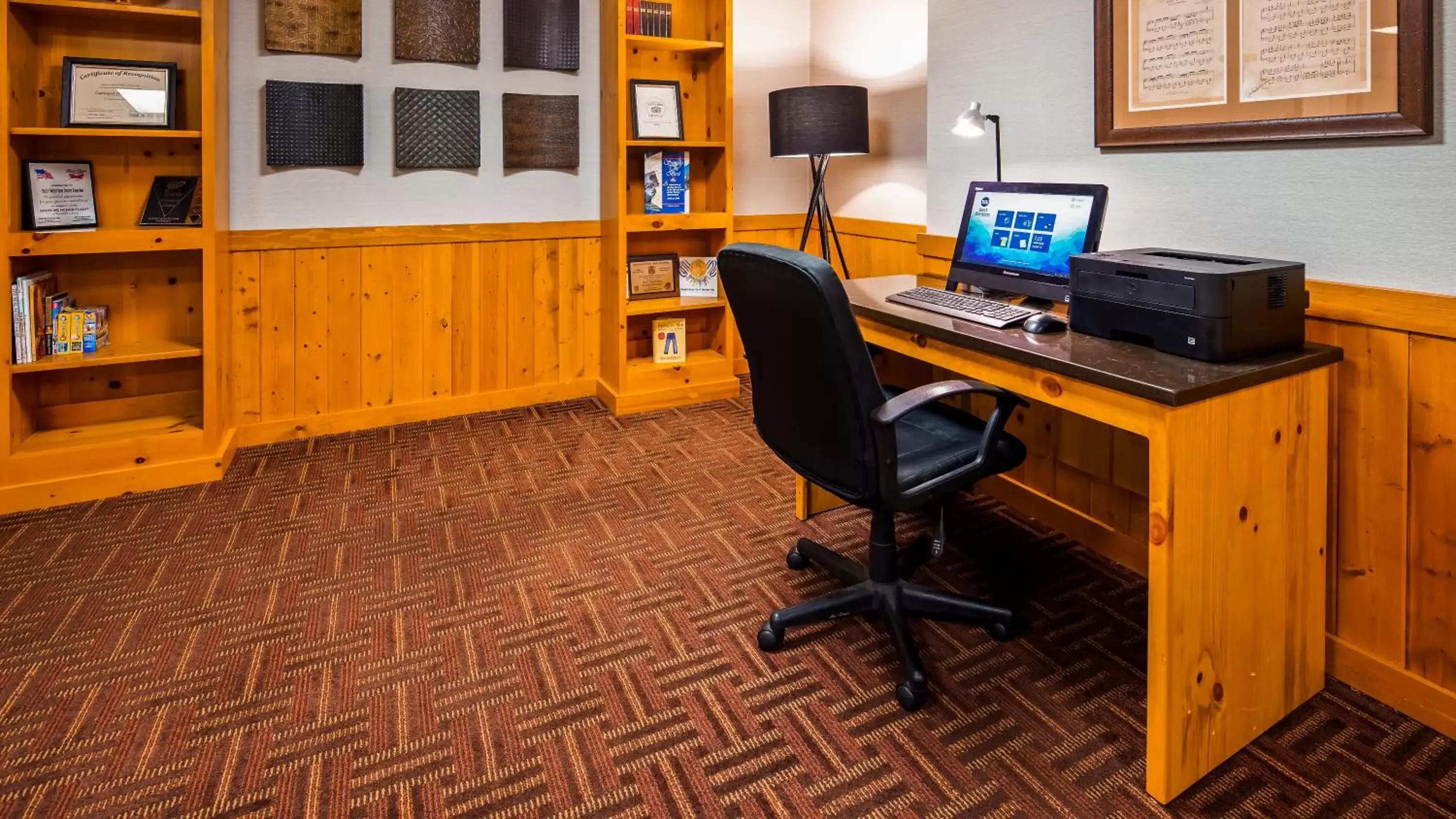 Business Area/Conference Room in Best Western State Fair Inn