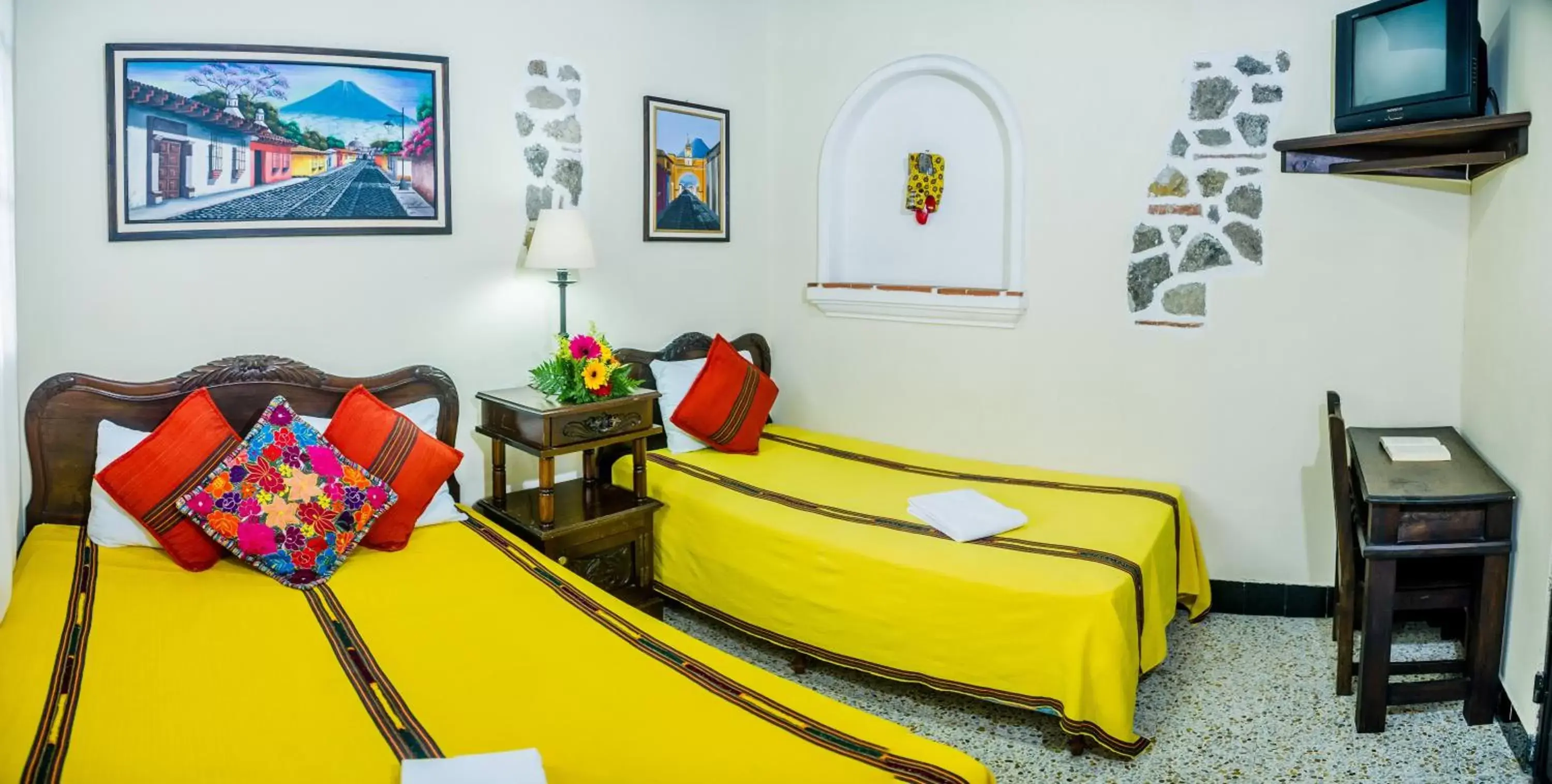 Twin Room in Posada San Vicente by AHS Twin Room in Posada San Vicente by AHS