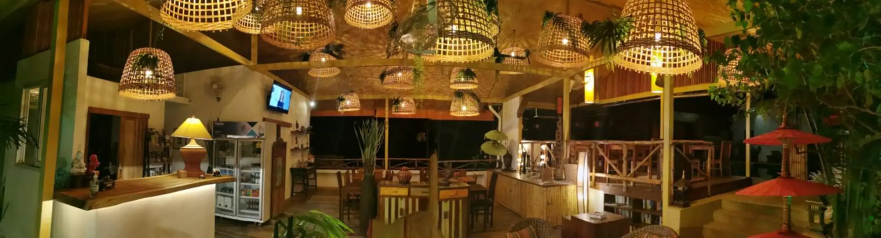 Restaurant/Places to Eat in Baan Sukreep Resort
