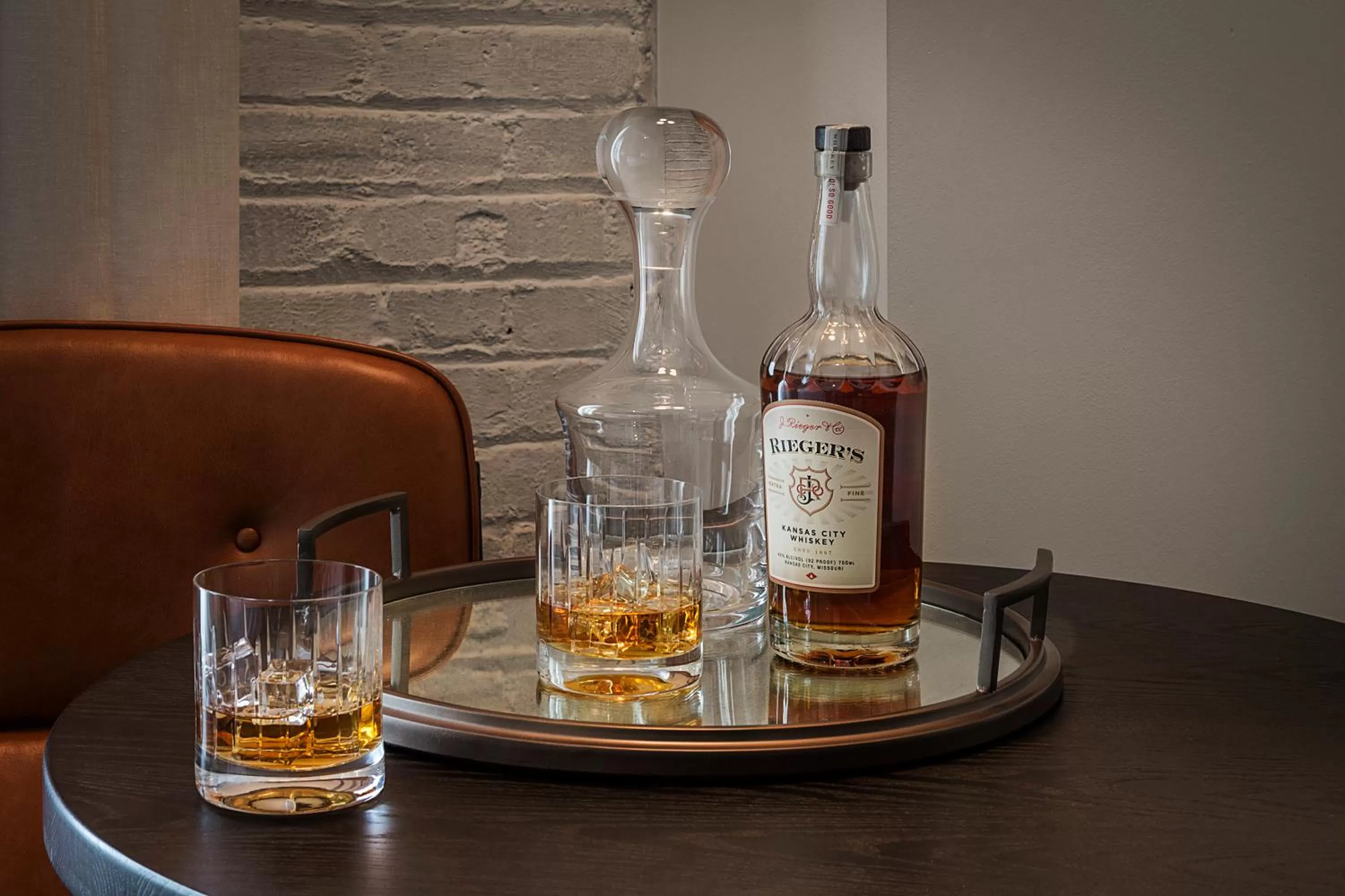 Decorative detail in Crossroads Hotel