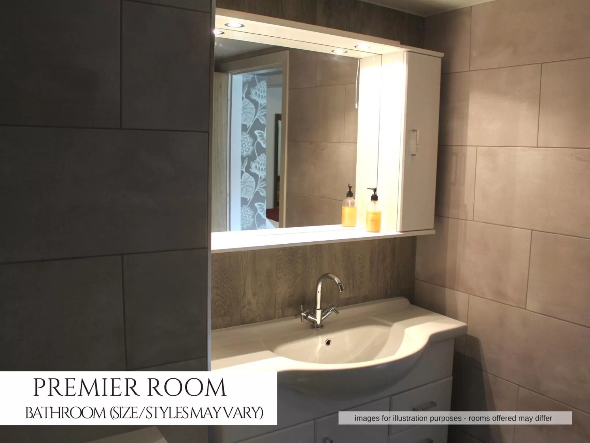 Bathroom in Ruskin Hotel