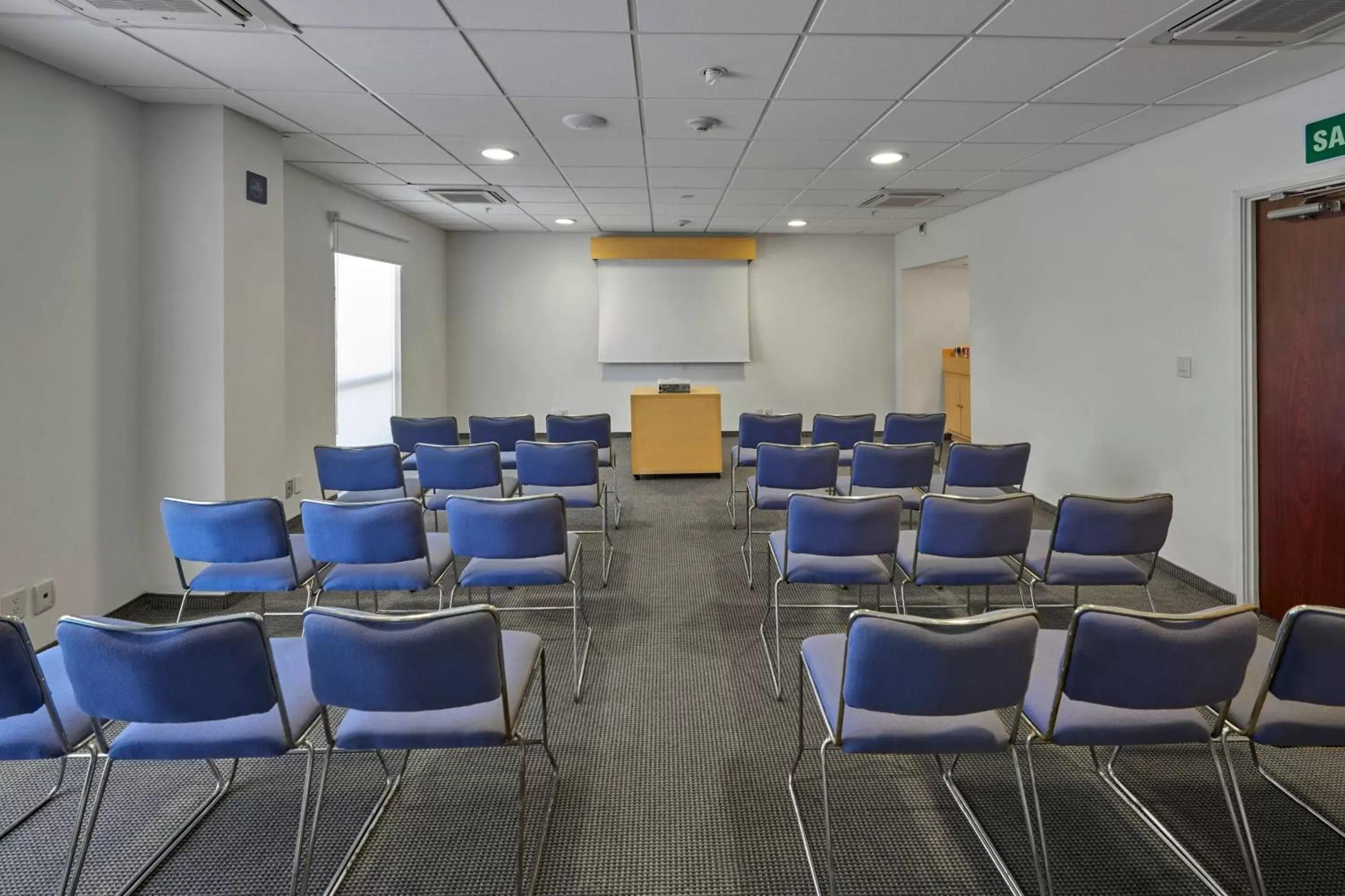 Meeting/conference room in City Express by Marriott Nogales