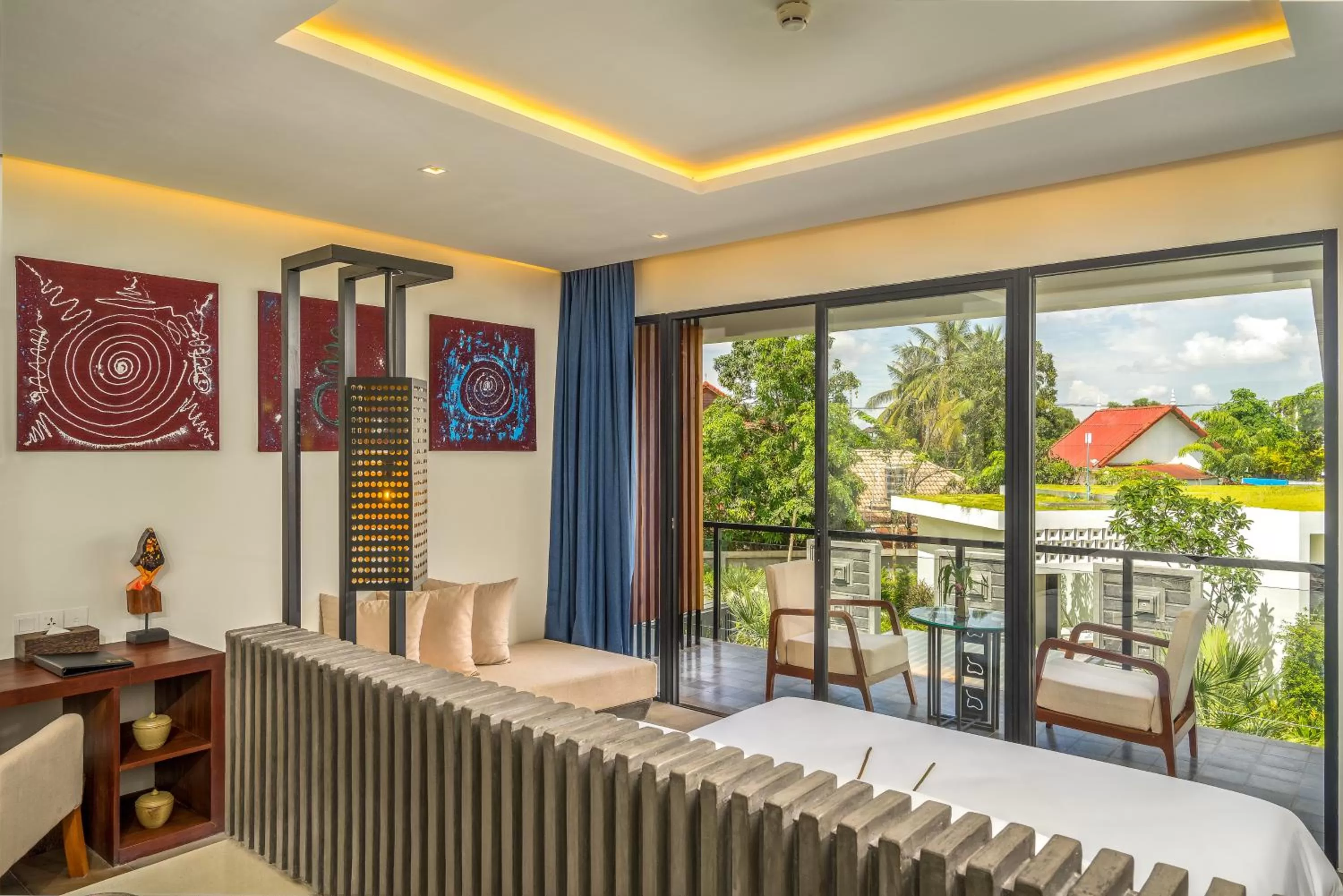 Balcony/Terrace, Bed in Metta Residence & Spa