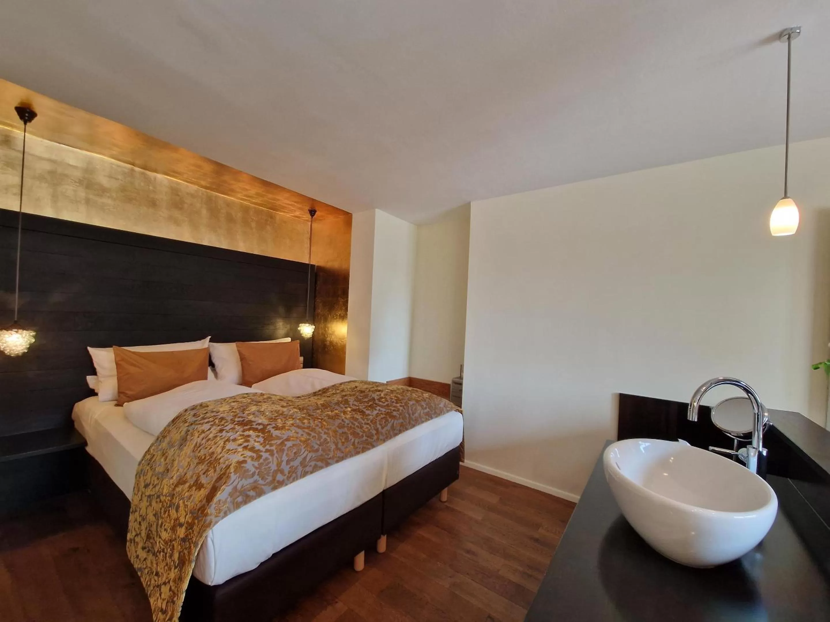 Bed in Laurentius Boutique-Hotel & Restaurant