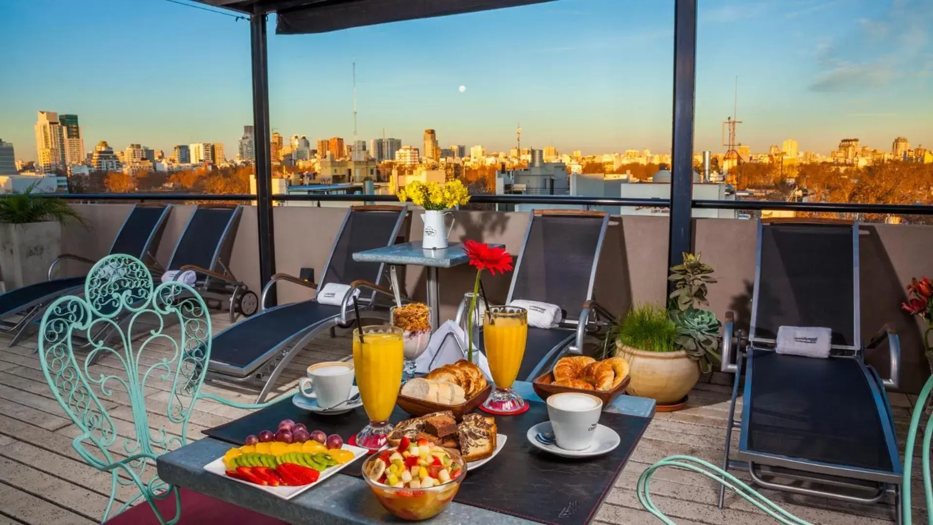 Restaurant/places to eat in Be Hollywood! Restaurant/places to eat in Be Hollywood!