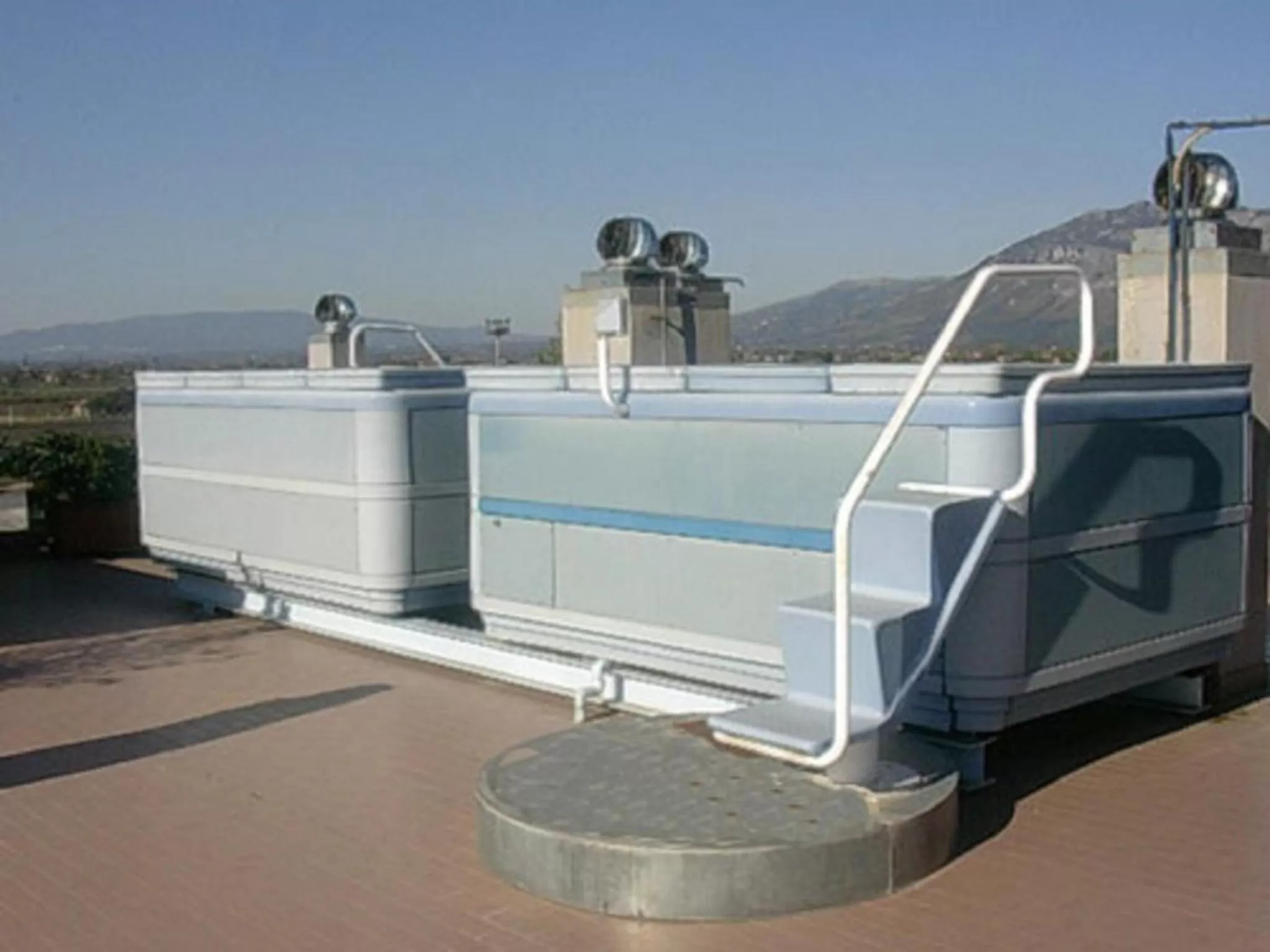 Hot Tub in Hotel Excelsior