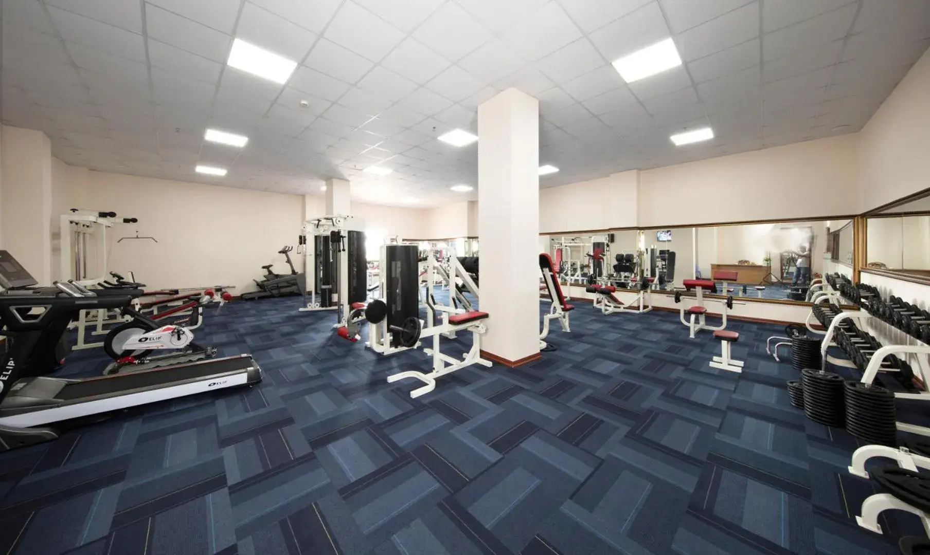 Fitness centre/facilities, Fitness Center/Facilities in Ladalat Hotel