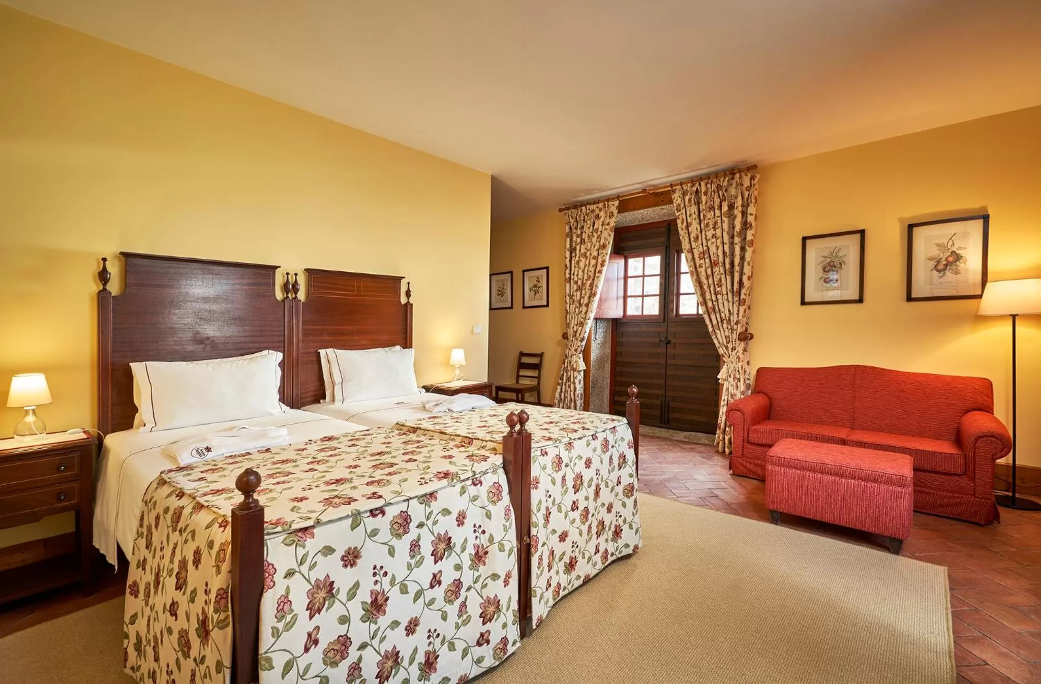 Photo of the whole room, Bed in Casa da Portela de Sampriz