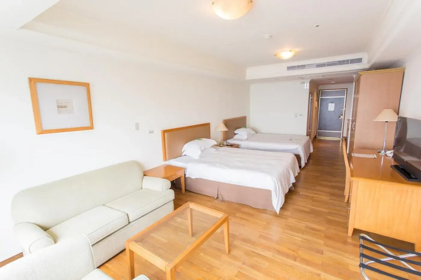 Photo of the whole room, Bed in Park Lane Inn Photo of the whole room, Bed in Park Lane Inn