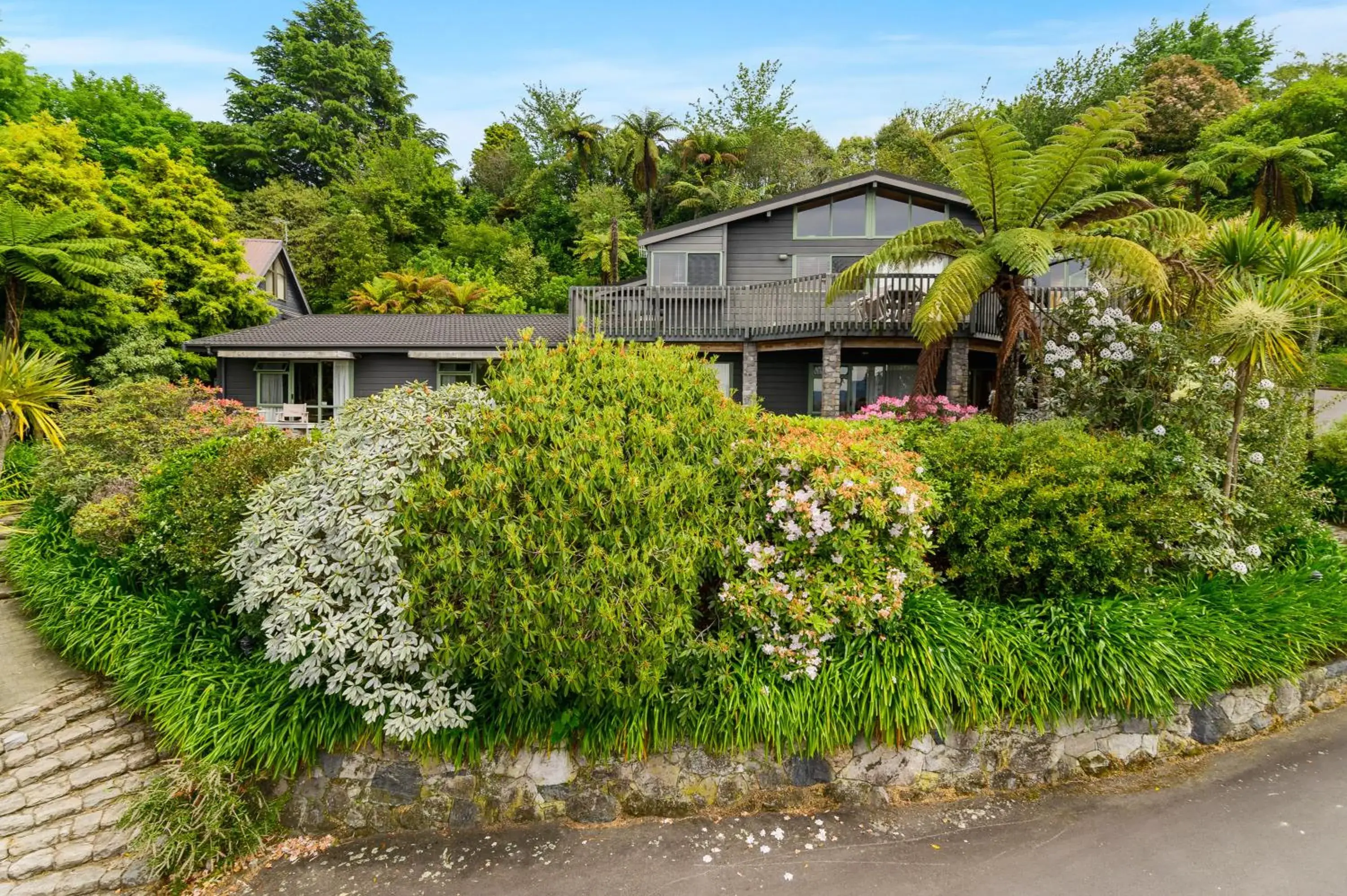 Property building in Koura Lodge Property building in Koura Lodge