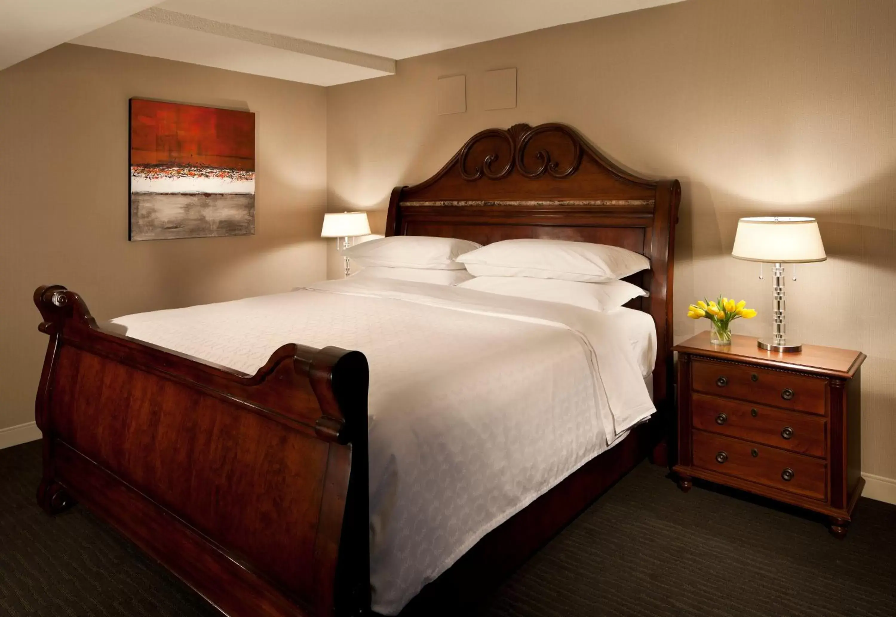 Bed in Red Deer Resort & Casino