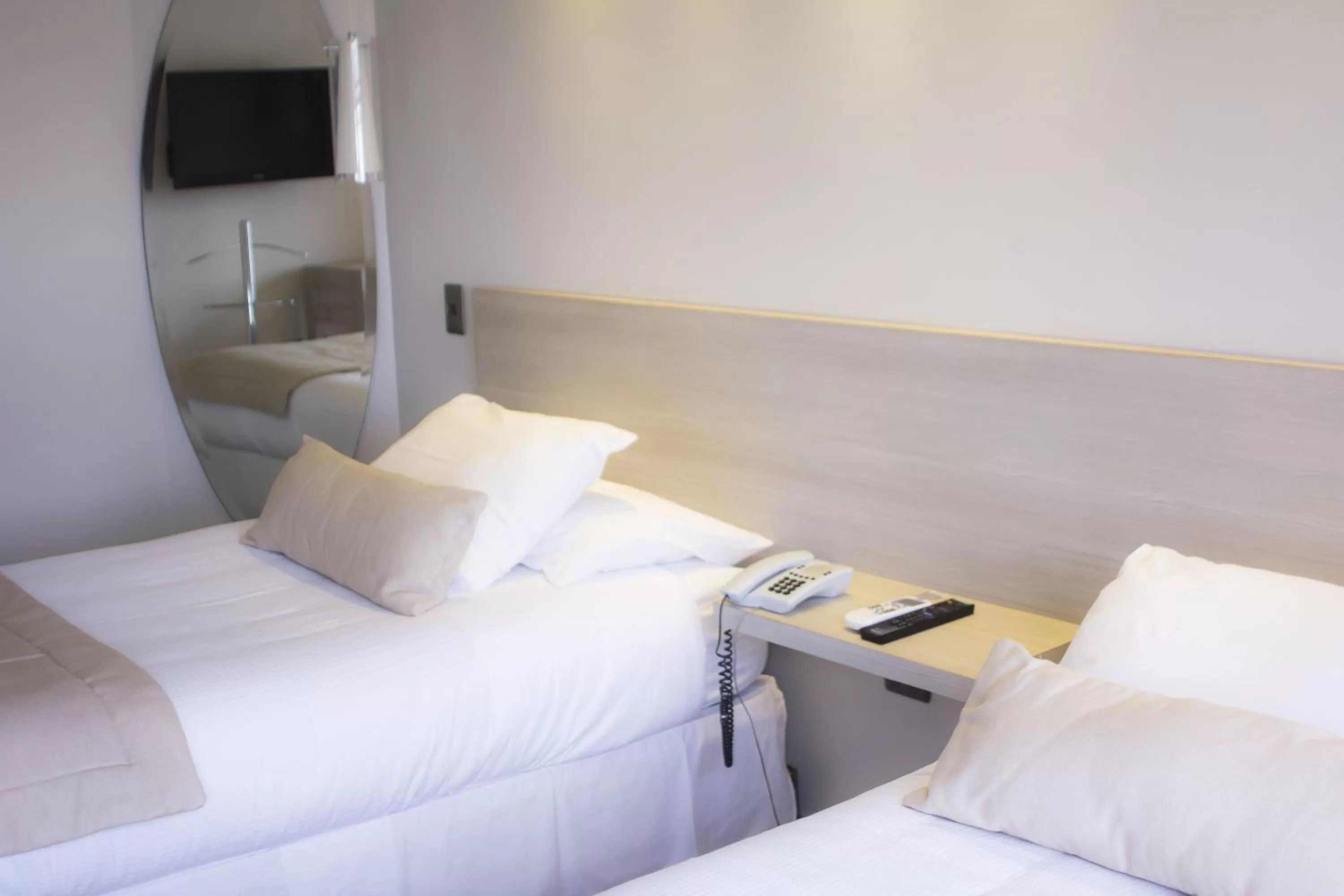 Photo of the whole room, Bed in Hotel Las Terrazas Business