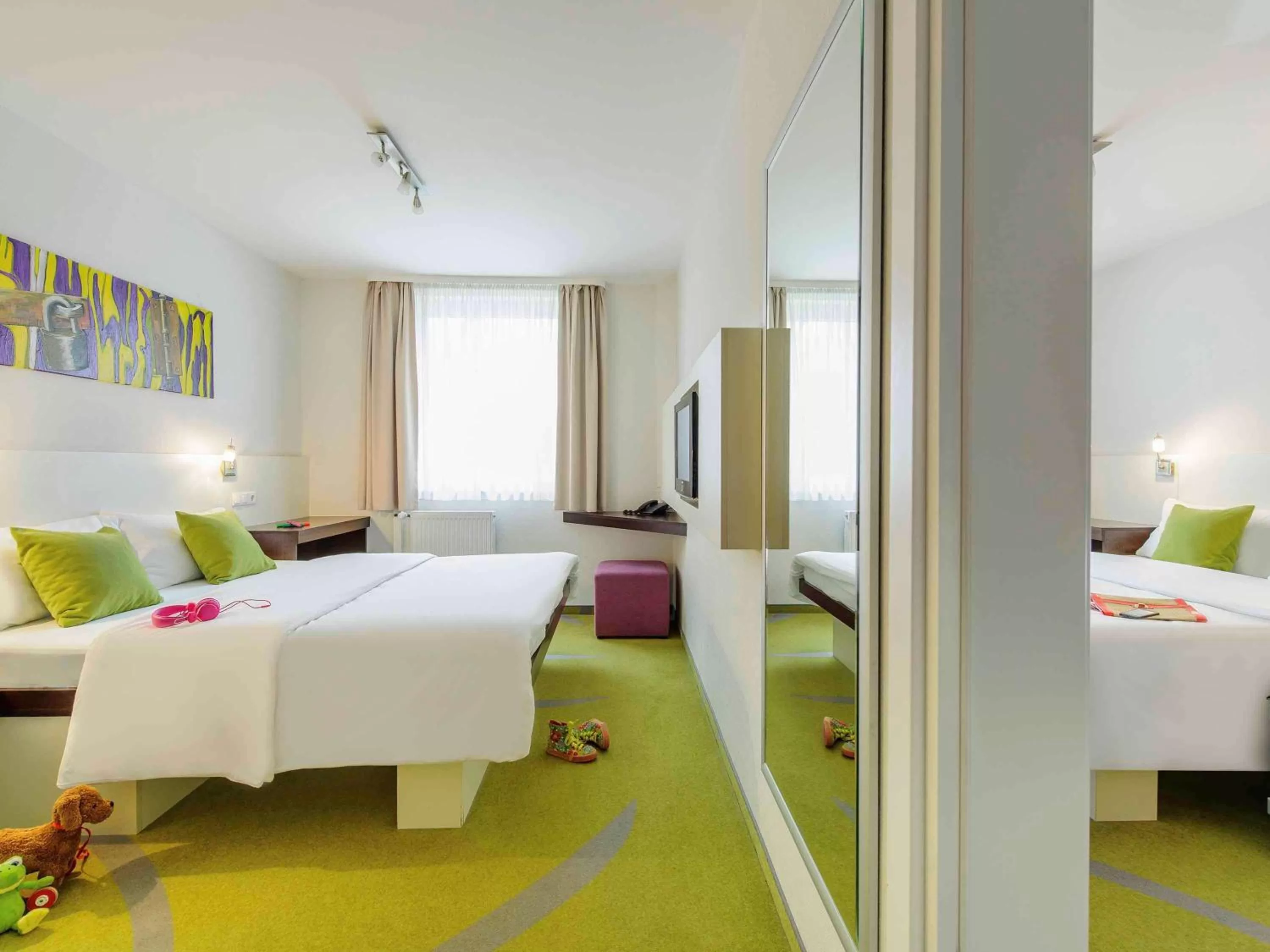 Photo of the whole room, Bed in ibis Styles Dortmund West