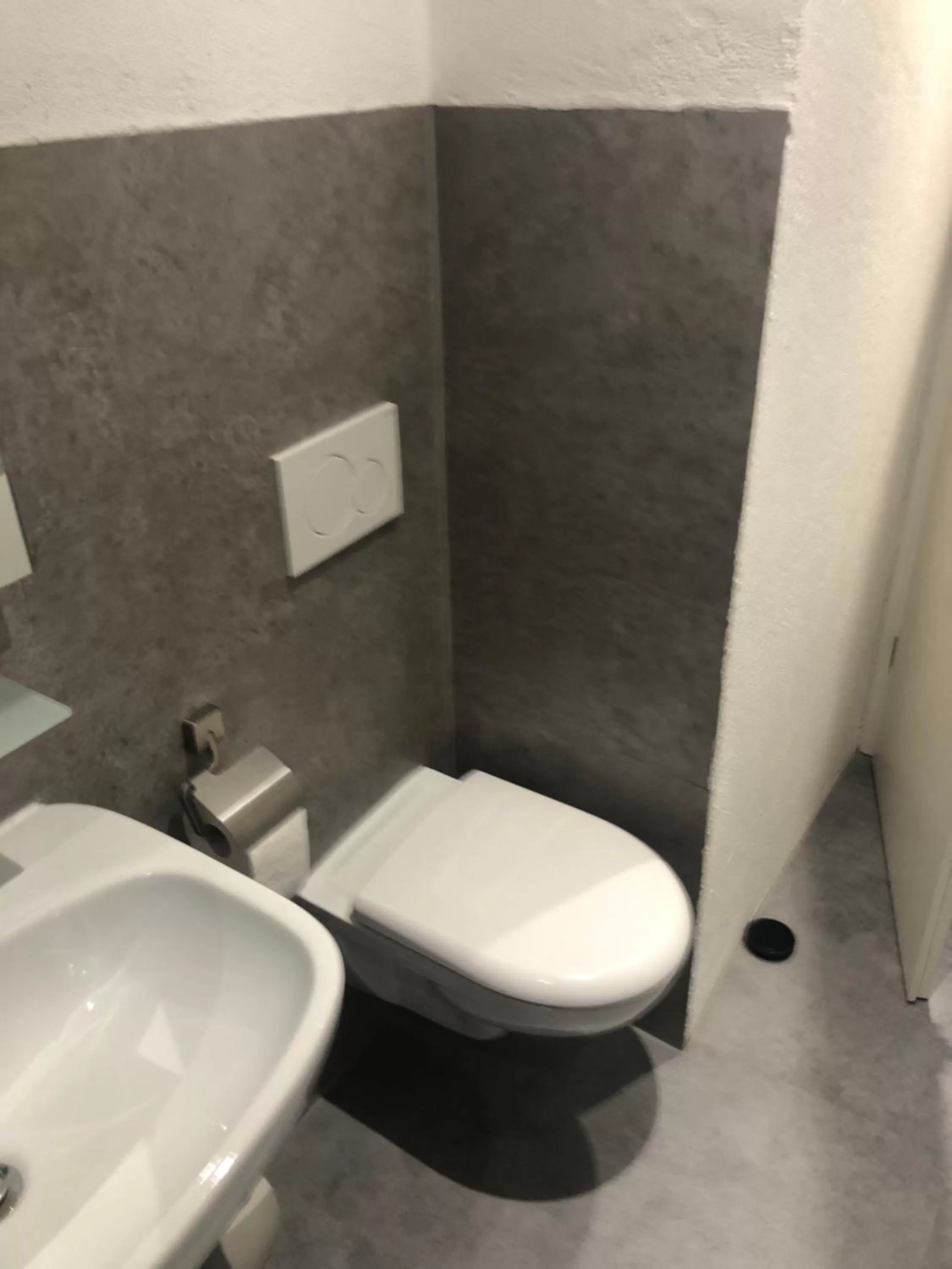 Toilet in Gästehaus Jagsttal