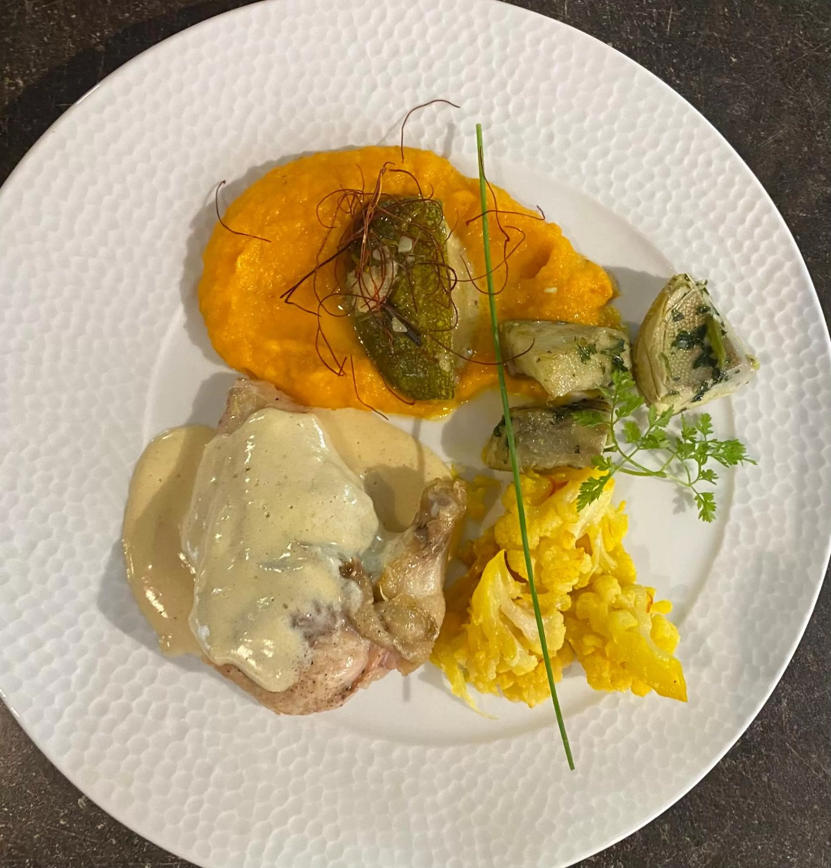 Restaurant/places to eat in Logis Central Hôtel - Restaurant & Spa