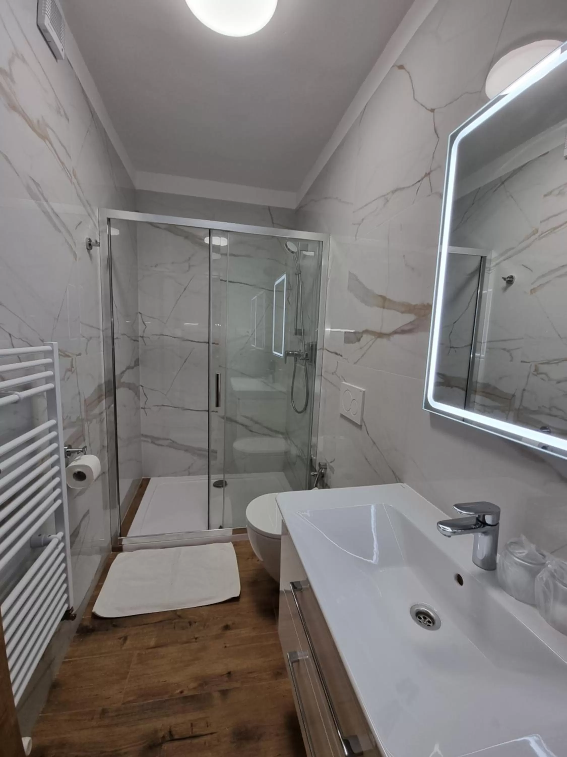 Bathroom in Hotel Tilia