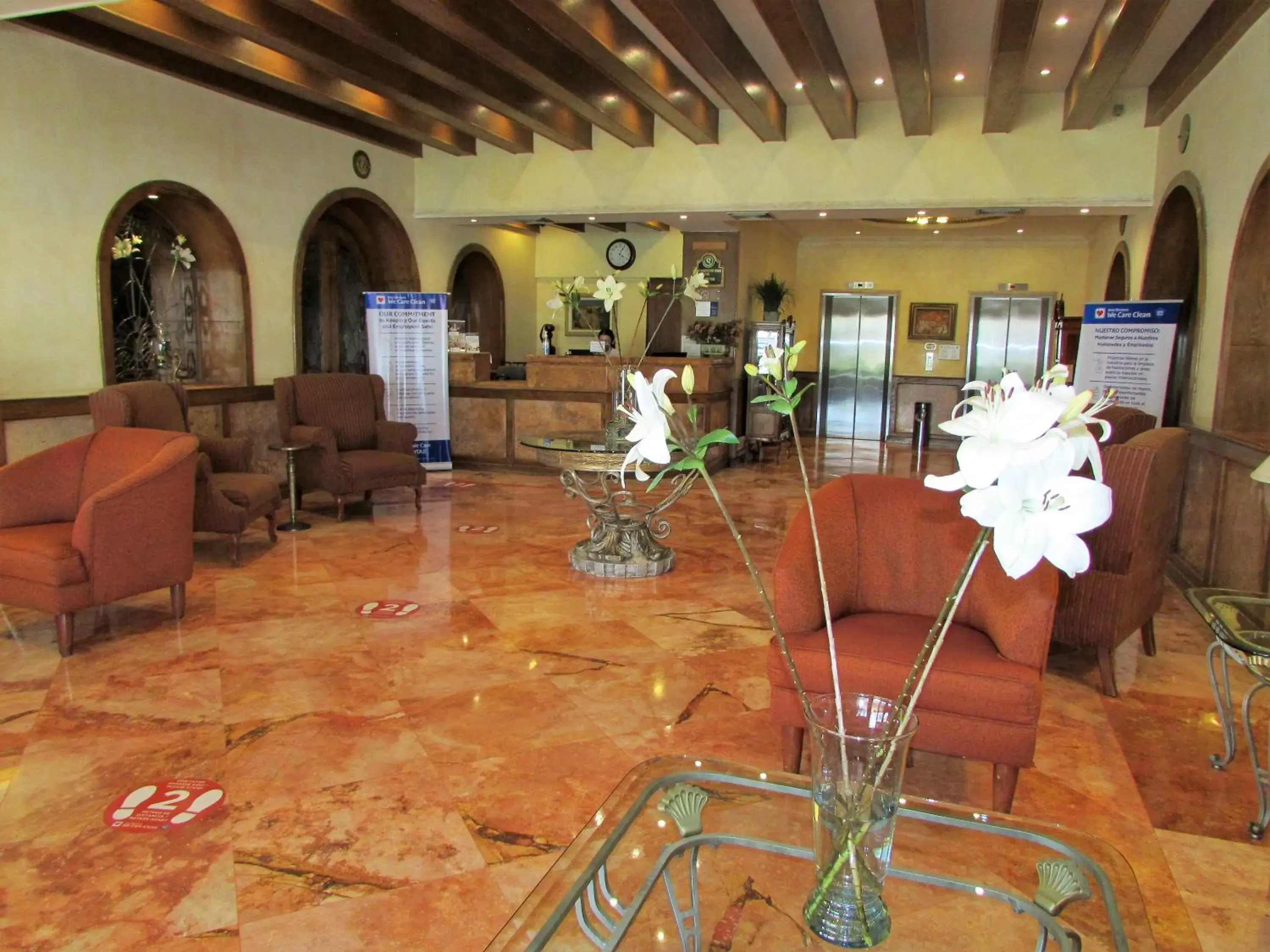 Lobby or reception in Best Western Hotel Posada Del Rio Express