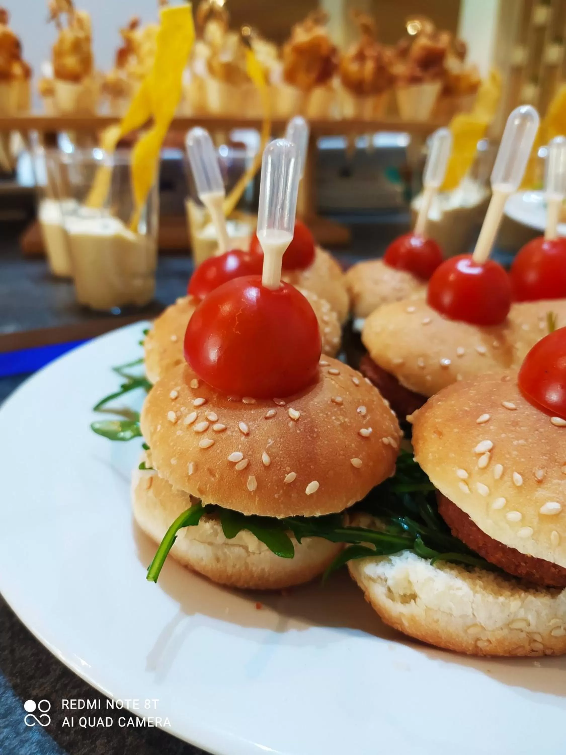 Restaurant/places to eat in Gara Suites Golf & Spa