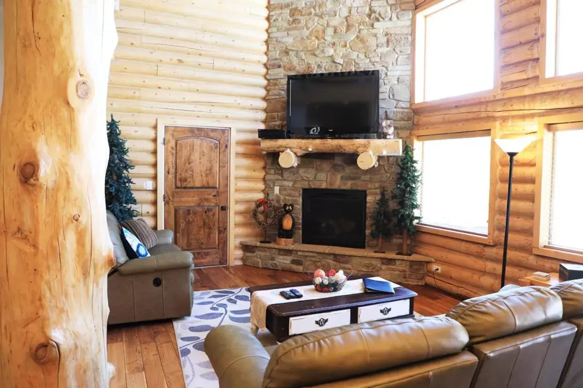 TV/Entertainment Center in Zion Ponderosa Ranch Resort