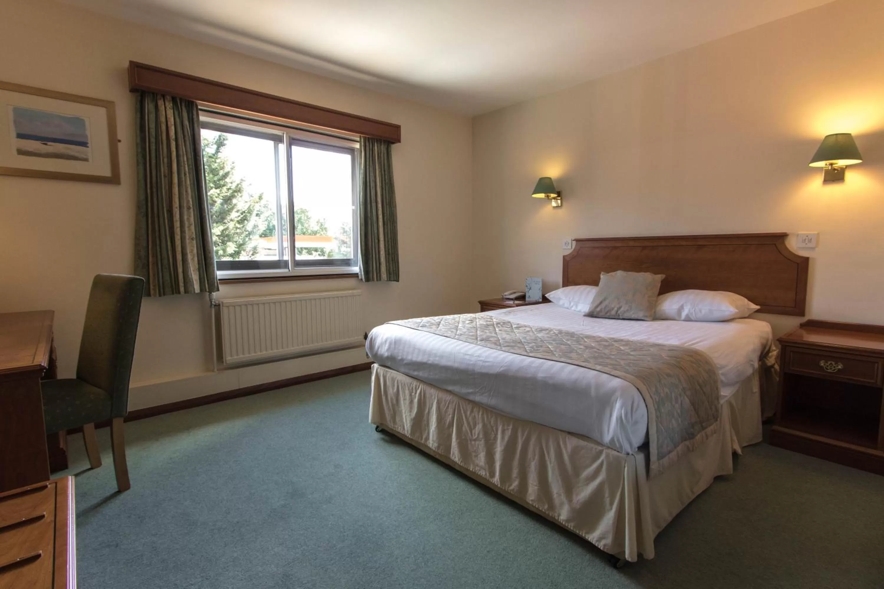 Photo of the whole room, Bed in Arden Hotel And Leisure Club