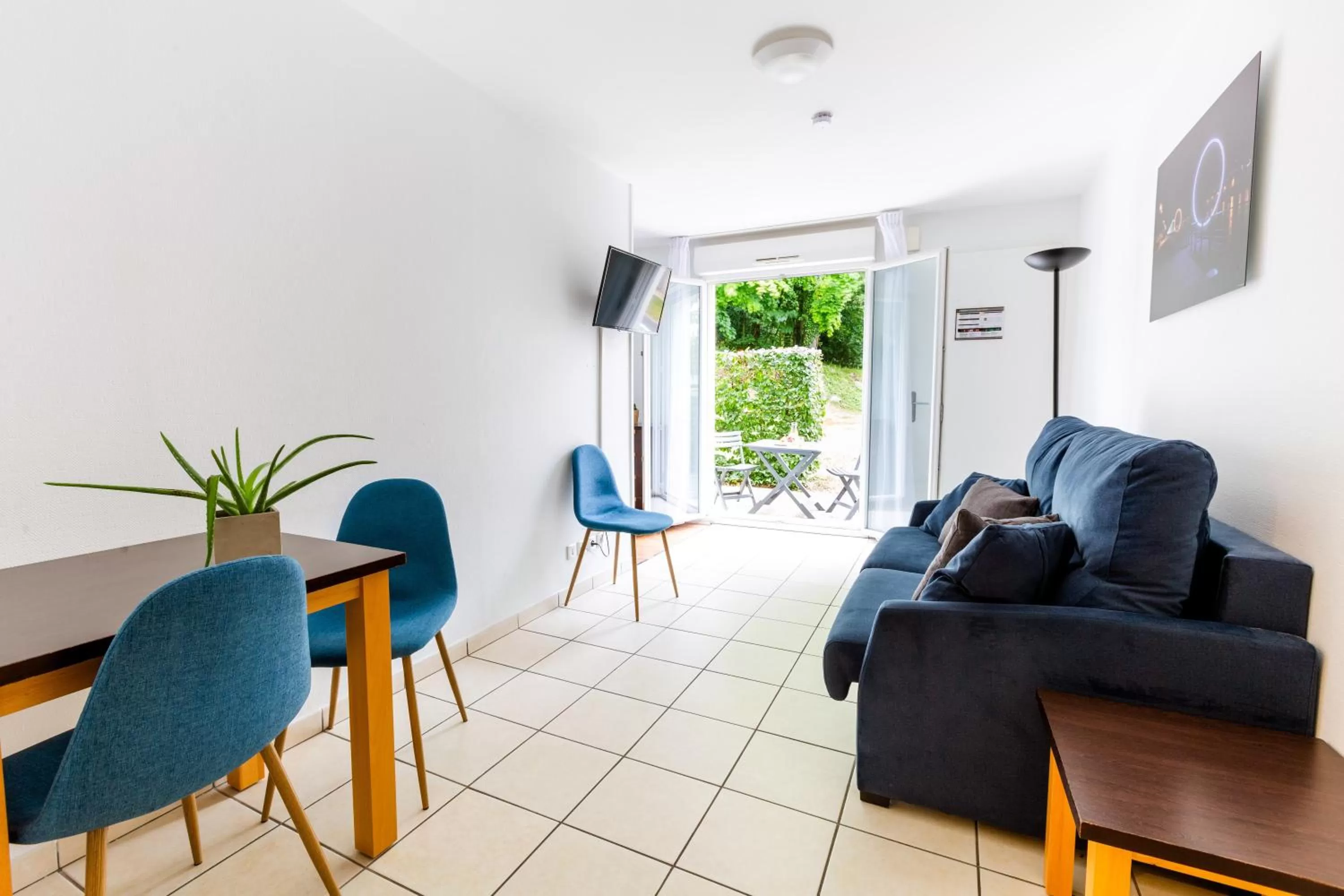 Living room in Cerise Nantes Atlantis