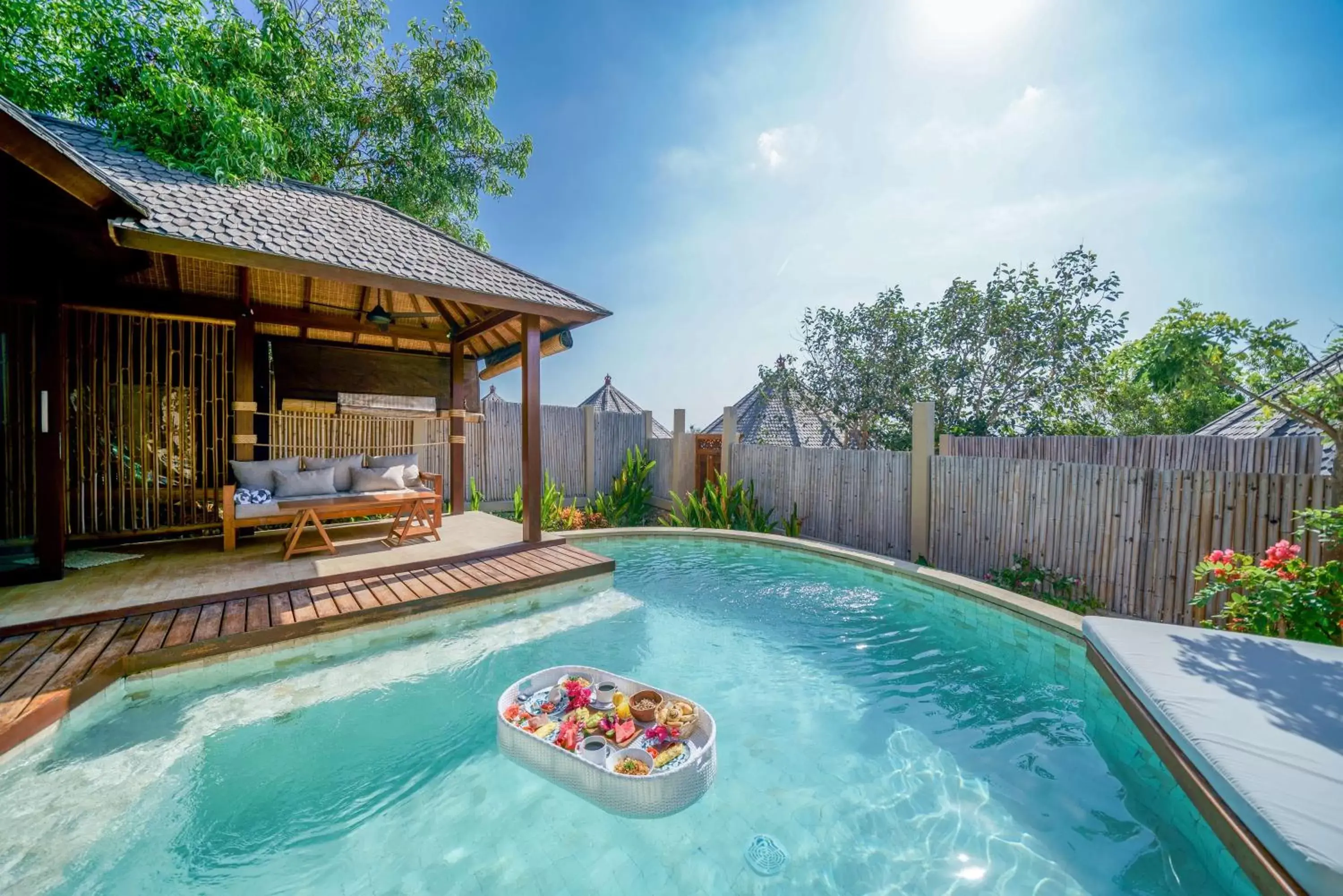 Swimming Pool in Blue Lagoon Avia Villas