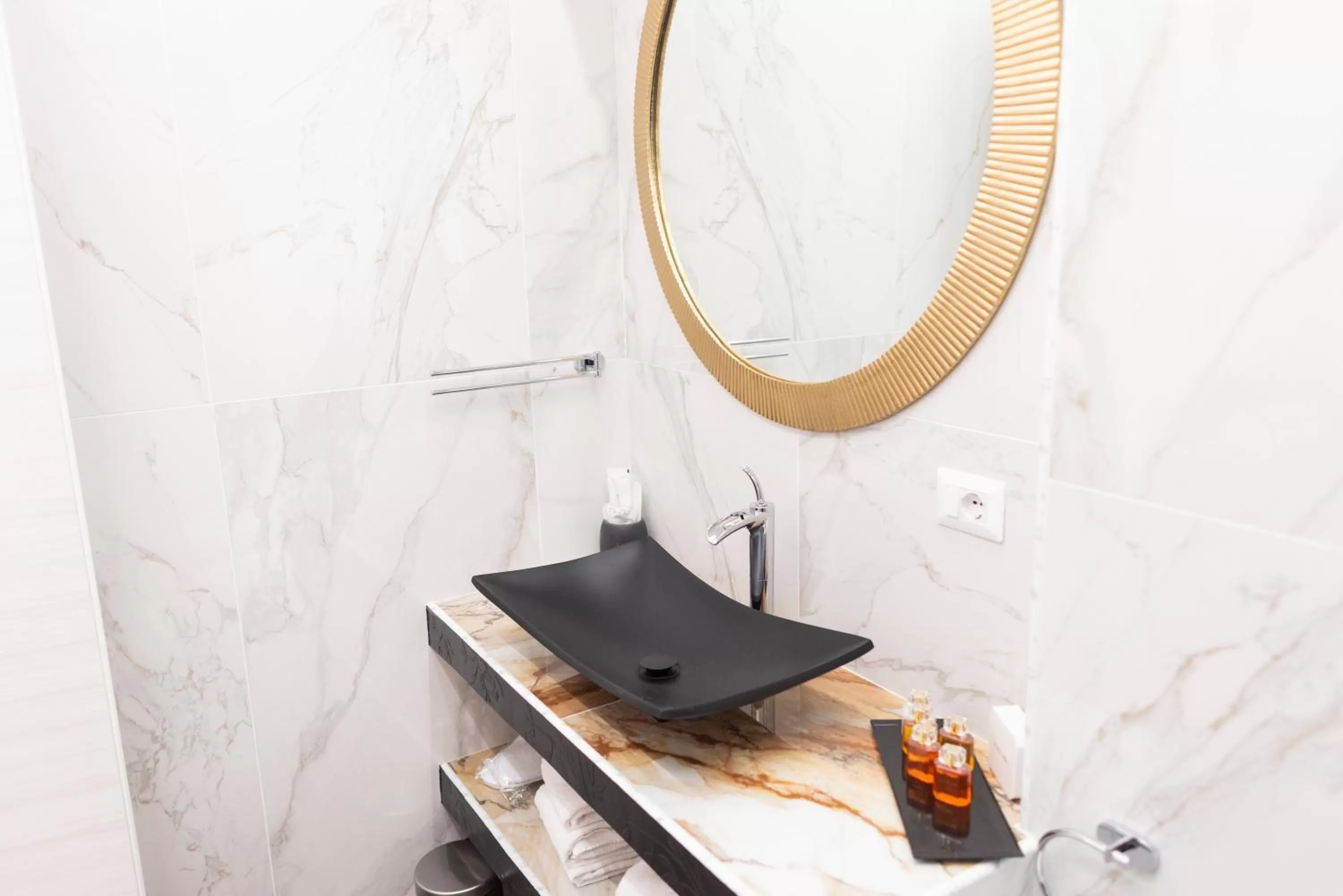 Bathroom in B&B i MORI