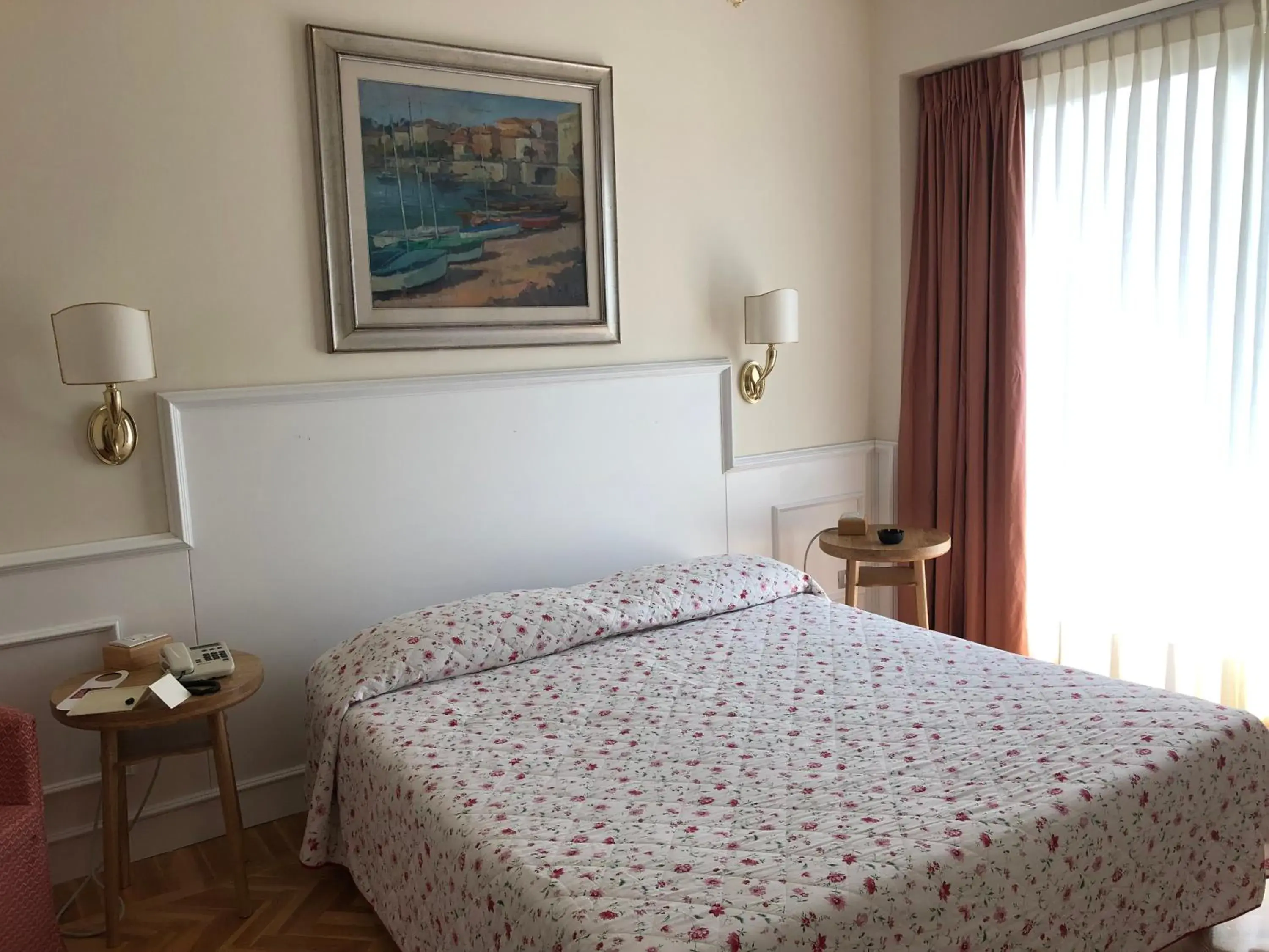 Bedroom, Bed in Hotel Royal Bedroom, Bed in Hotel Royal