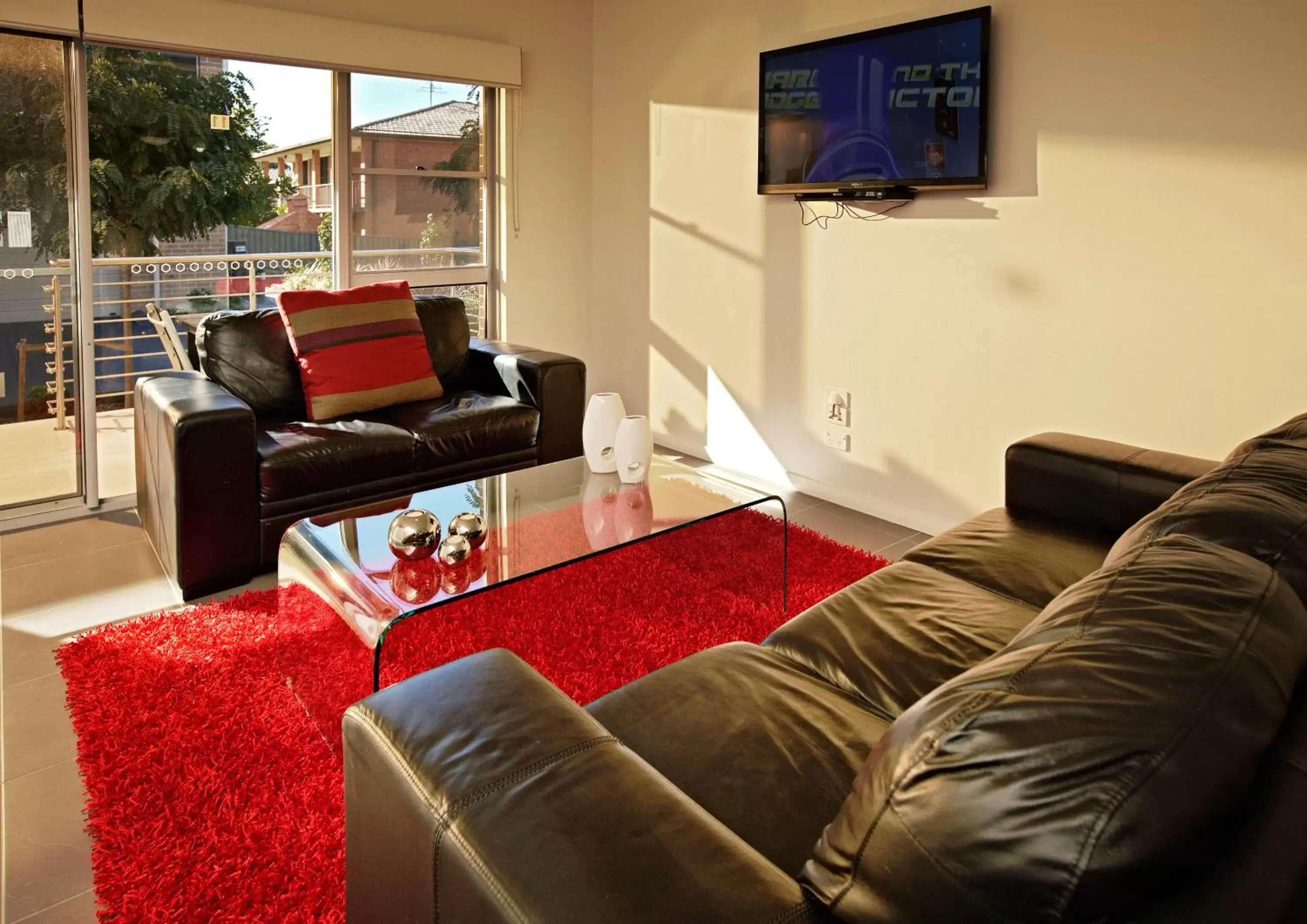 Communal lounge/ TV room, Seating Area in Charlestown Executive Apartments