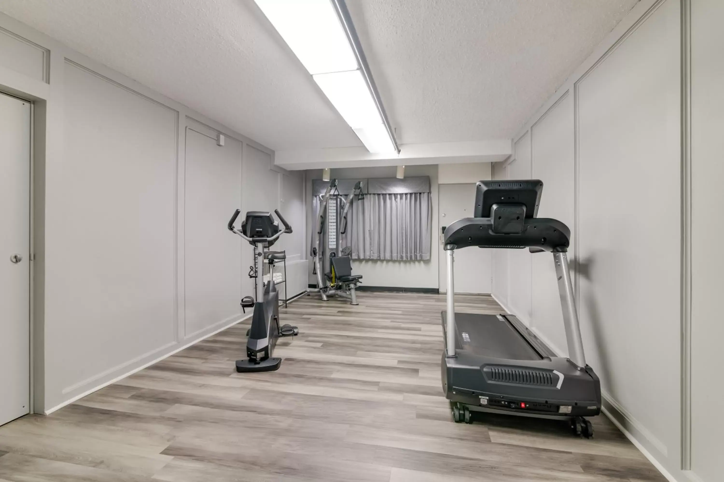 Fitness centre/facilities in Quality Inn & Suites Fitness centre/facilities in Quality Inn & Suites