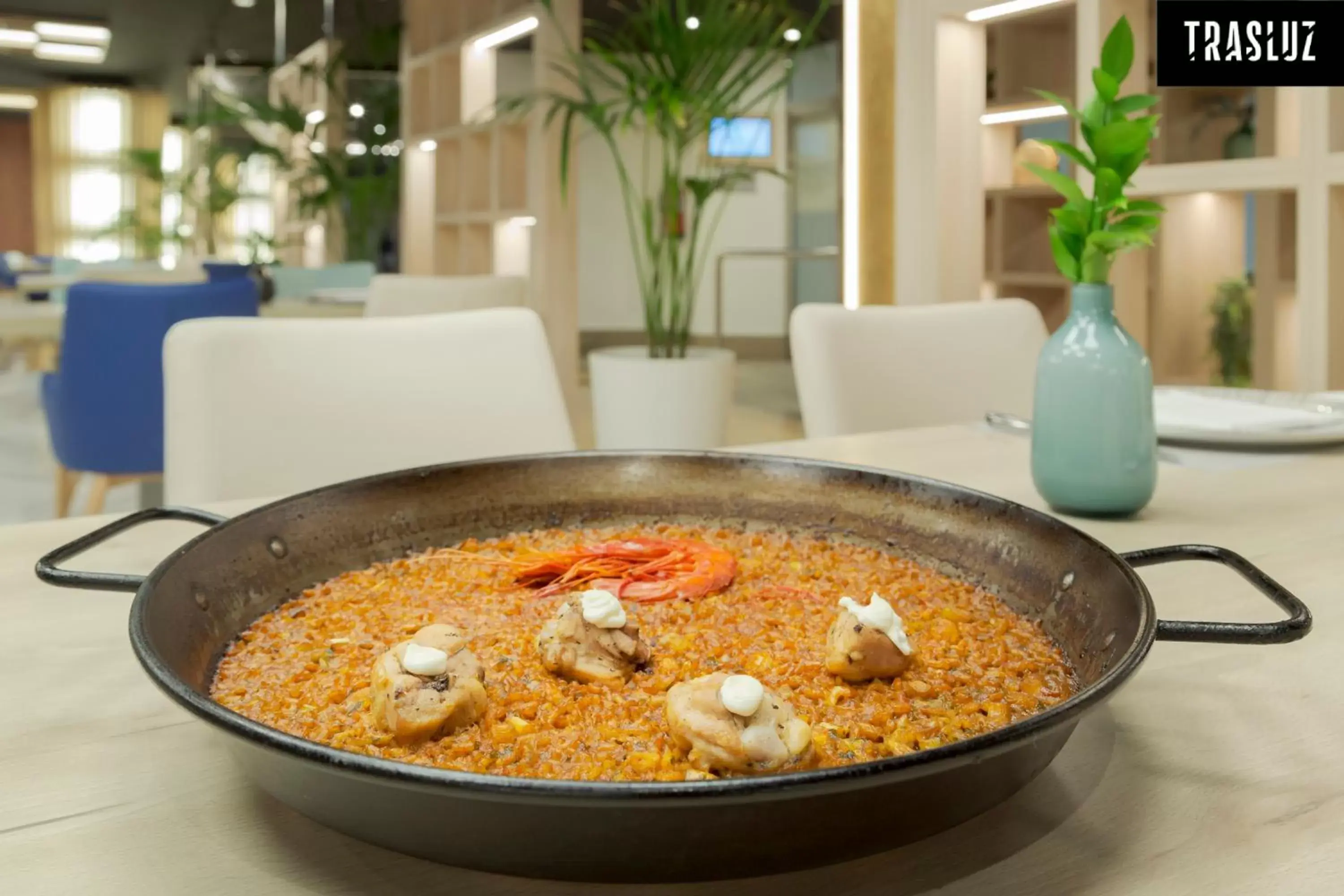 Restaurant/places to eat in Melia Alicante